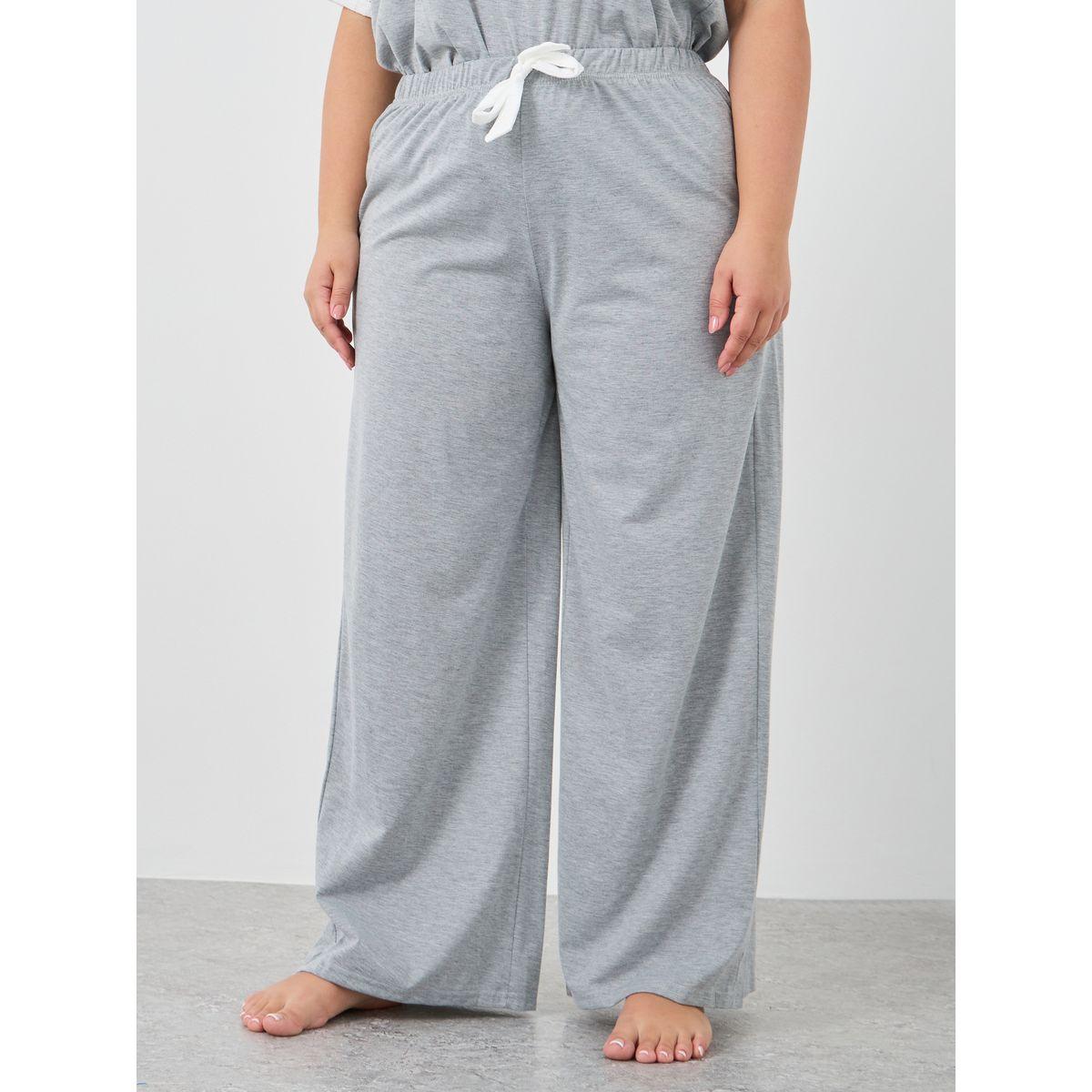 Styli Plus Size Schiffli Sleeve T-Shirt and Pyjama Set-women-clothing-nightwear-pyjamas-longsets-image-4
