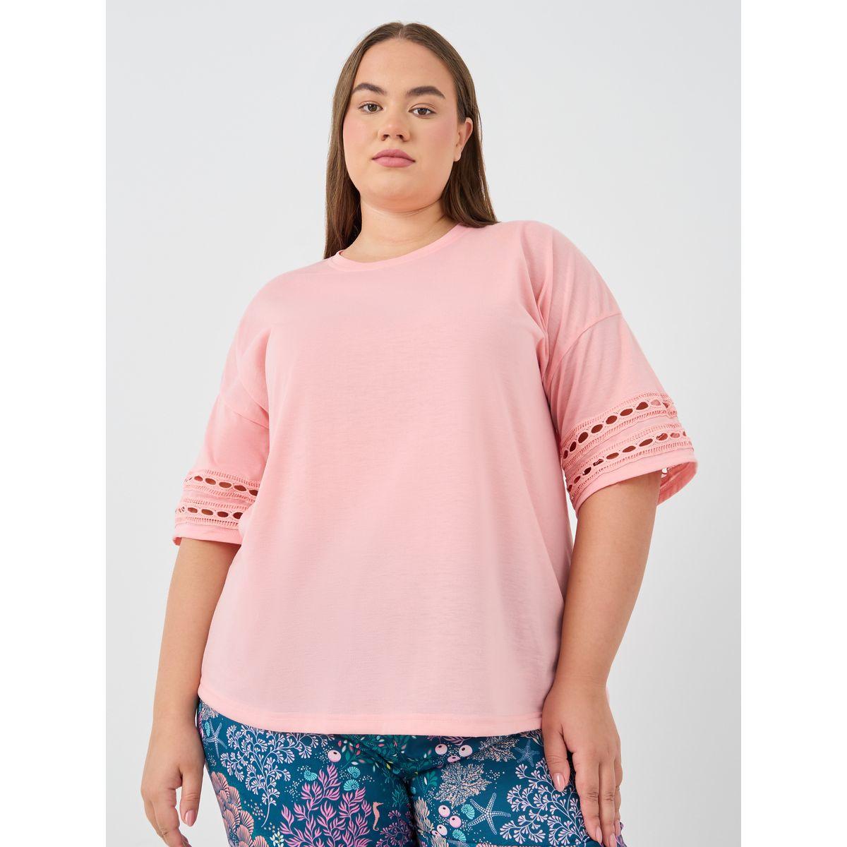 طقم من بنطال بيجاما بمقاس كبير وتيشيرت بأكمام قصيرة-women-clothing-nightwear-pyjamas-shortsets-image-2