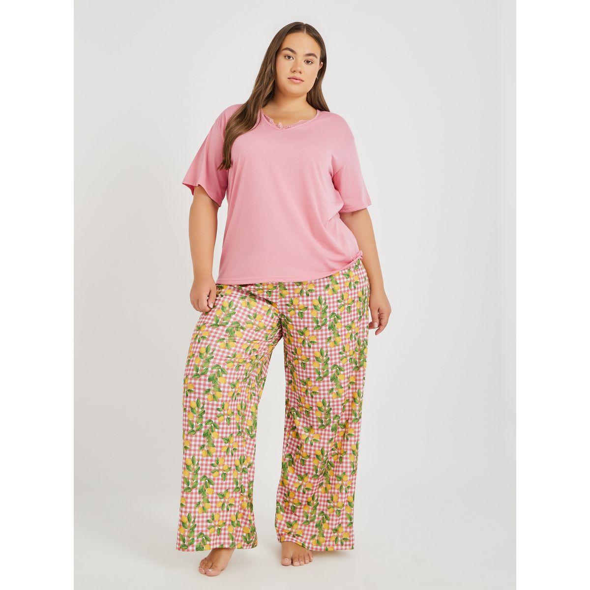 Styli Plus Size Lace Insert V Neck T-Shirt and Lemon Print Pyjama Set-women-clothing-nightwear-pyjamas-longsets-image-1