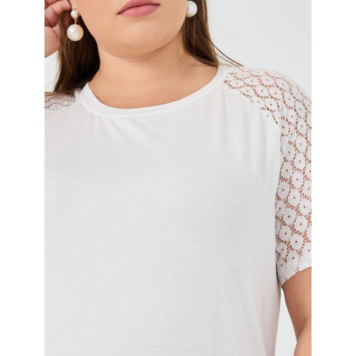 Styli Plus Size Solid Lace Short Sleeve Longline T-Shirt-women-clothing-tshirts-image-3