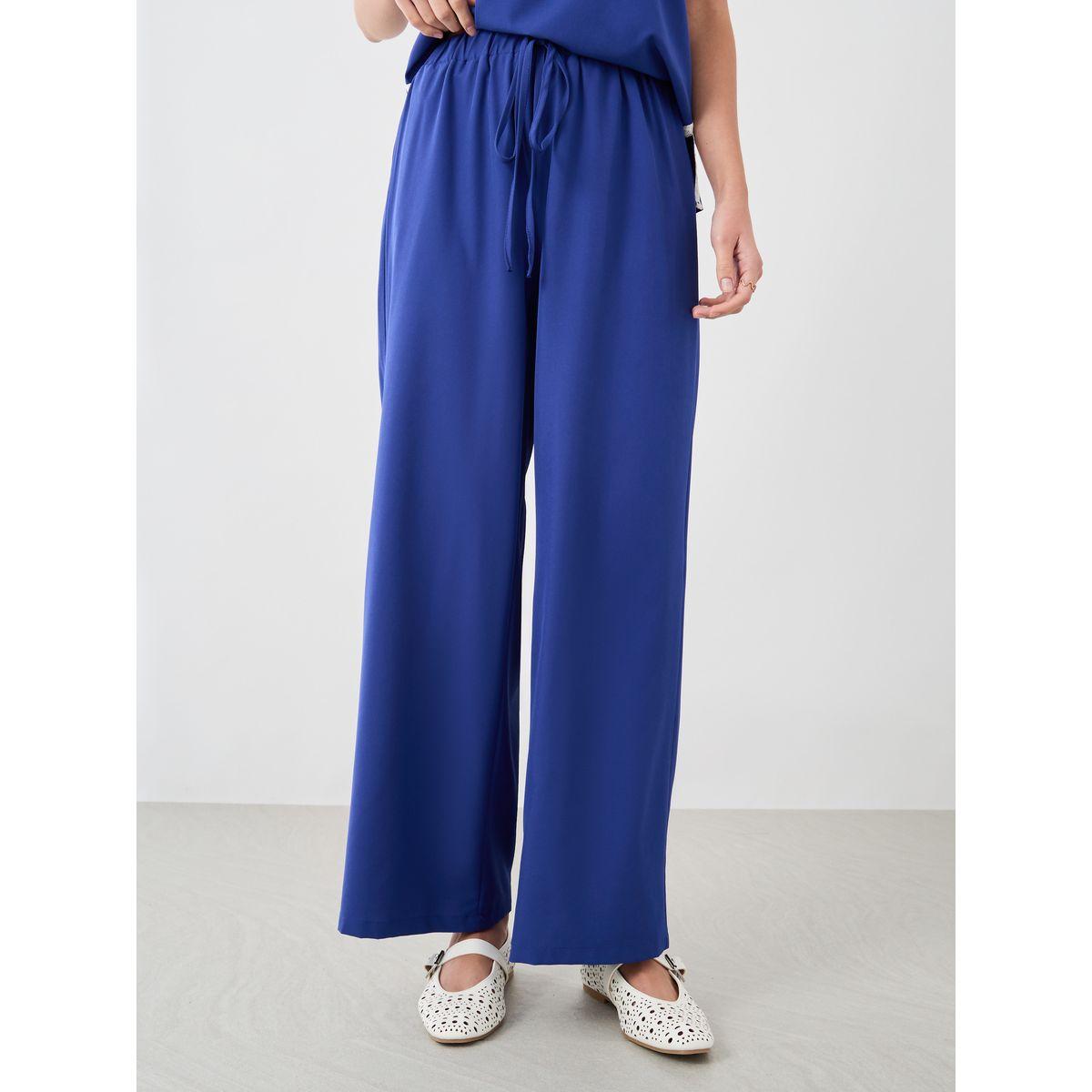 Styli Solid Short Sleeve Top and Pants Co-Ords-women-clothing-coordsets-image-4