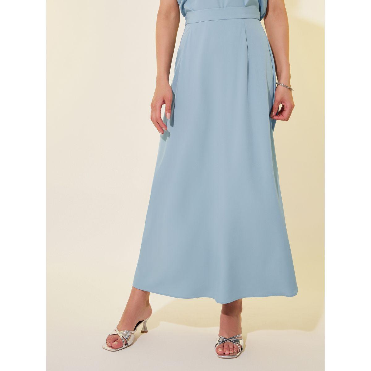 طقم منسق من تنورة وبلوزة بياقة دائرية-women-clothing-coordsets-image-5
