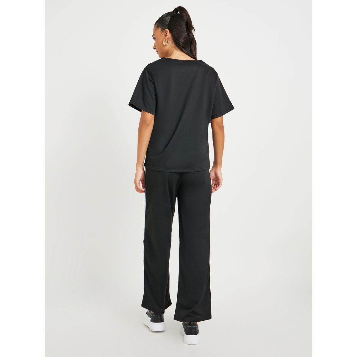 طقم منسق من بنطال وتيشيرت سادة بأكمام قصيرة-women-clothing-coordsets-image-6