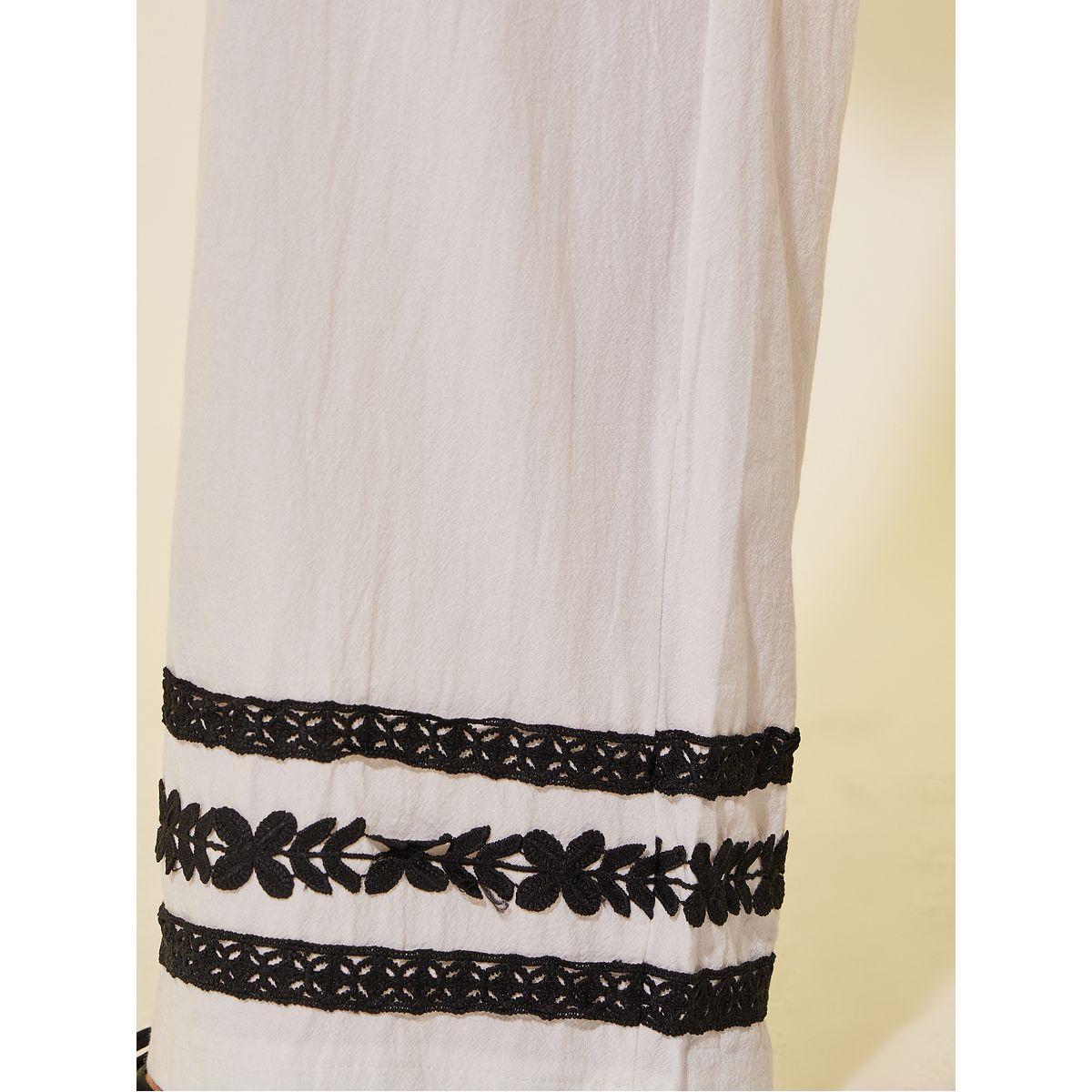 بنطال بأرجل واسعة وبتفاصيل دانتيل مع فتحات حزام-women-clothing-bottoms-trousers-image-3