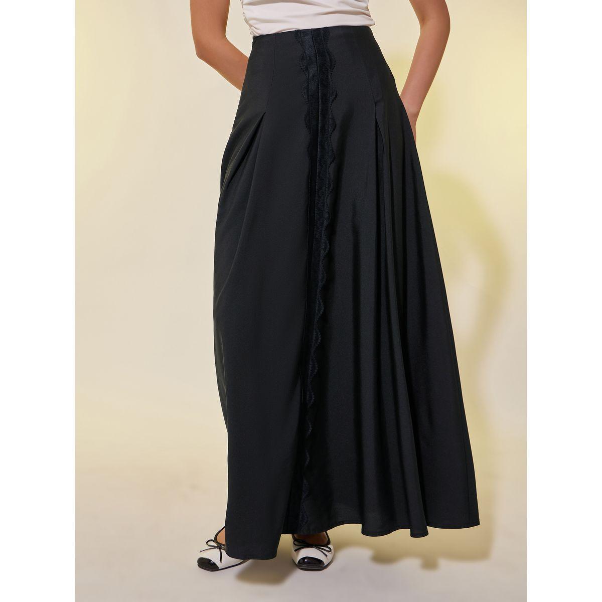 تنورة طويلة بحافة واسعة وتفاصيل دانتيل-women-clothing-bottoms-skirts-image-2