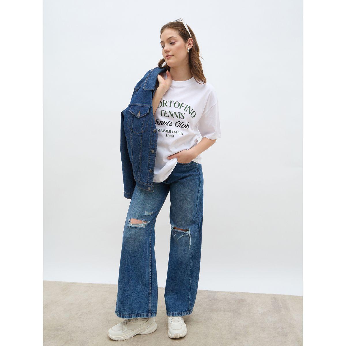 Styli Slogan Print Oversized T-Shirt-women-clothing-tshirts-image-1