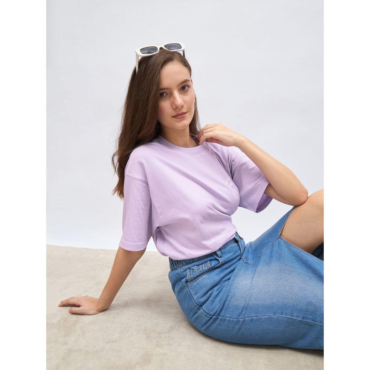 تيشيرت فضفاض بطبعة كتابة-women-clothing-tshirts-image-6