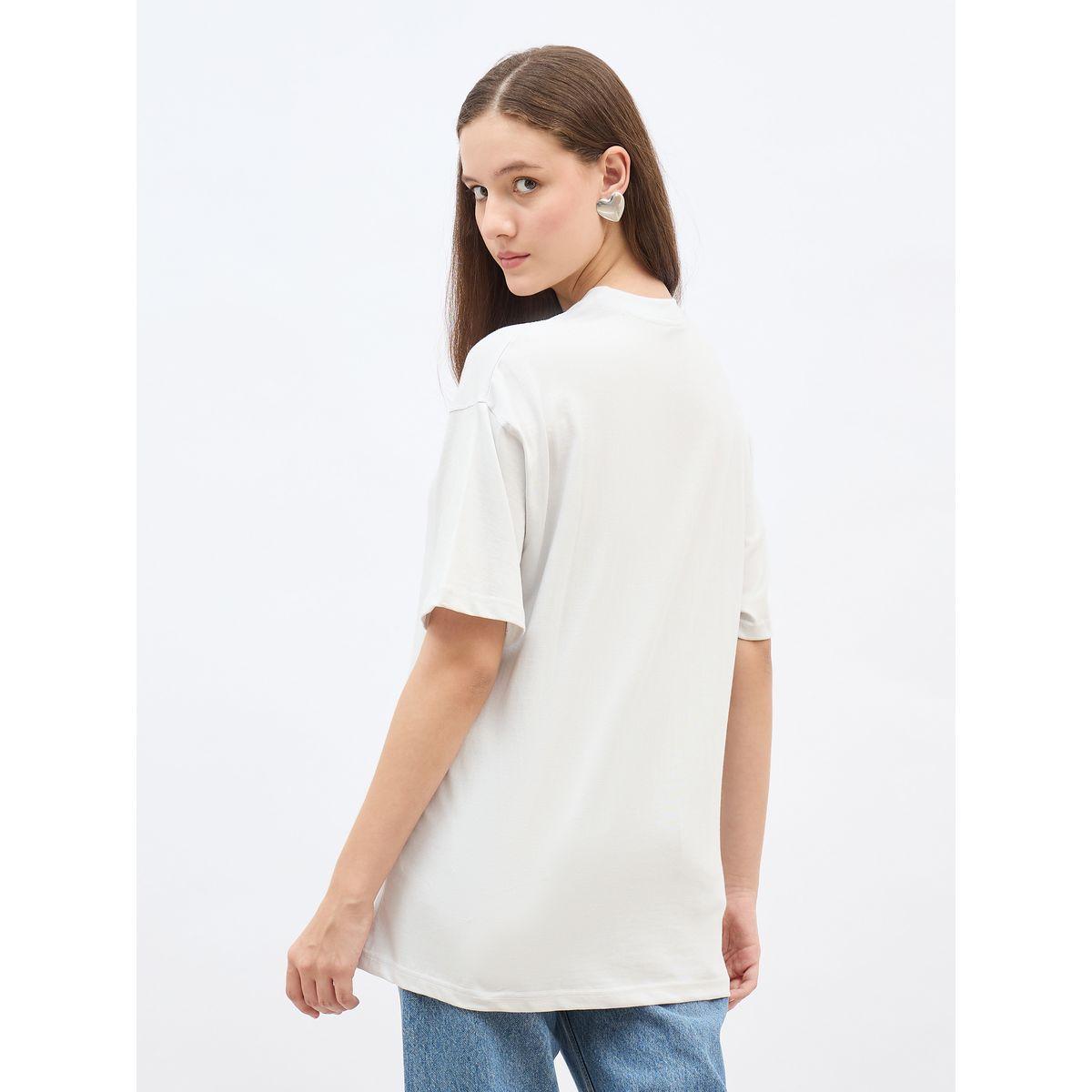تيشيرت فضفاض بتفاصيل كتابة مُطرزة-women-clothing-tshirts-image-5