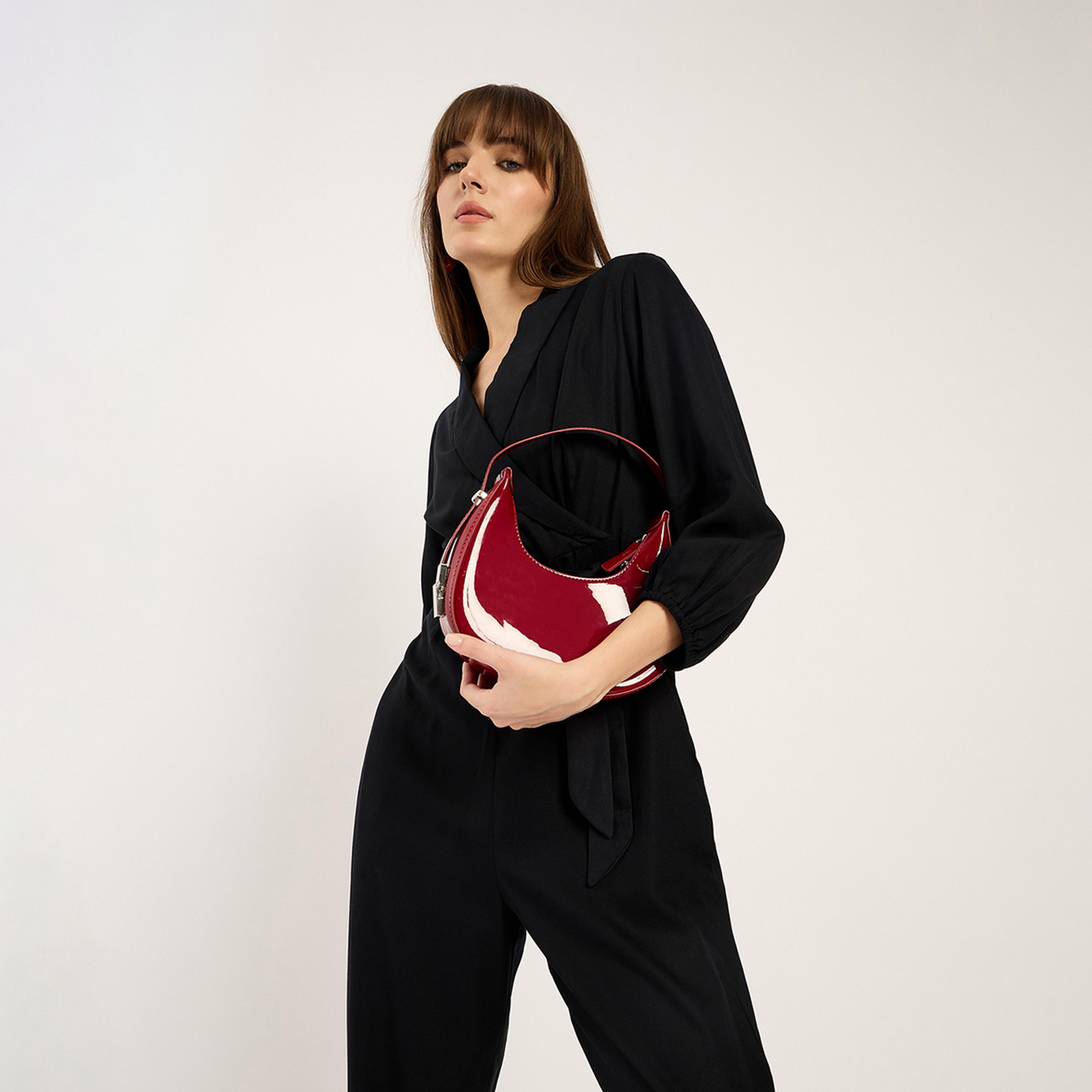 Femmella X Styli Black Lapel Detail Jumpsuit-women-clothing-jumpsuits-image-5