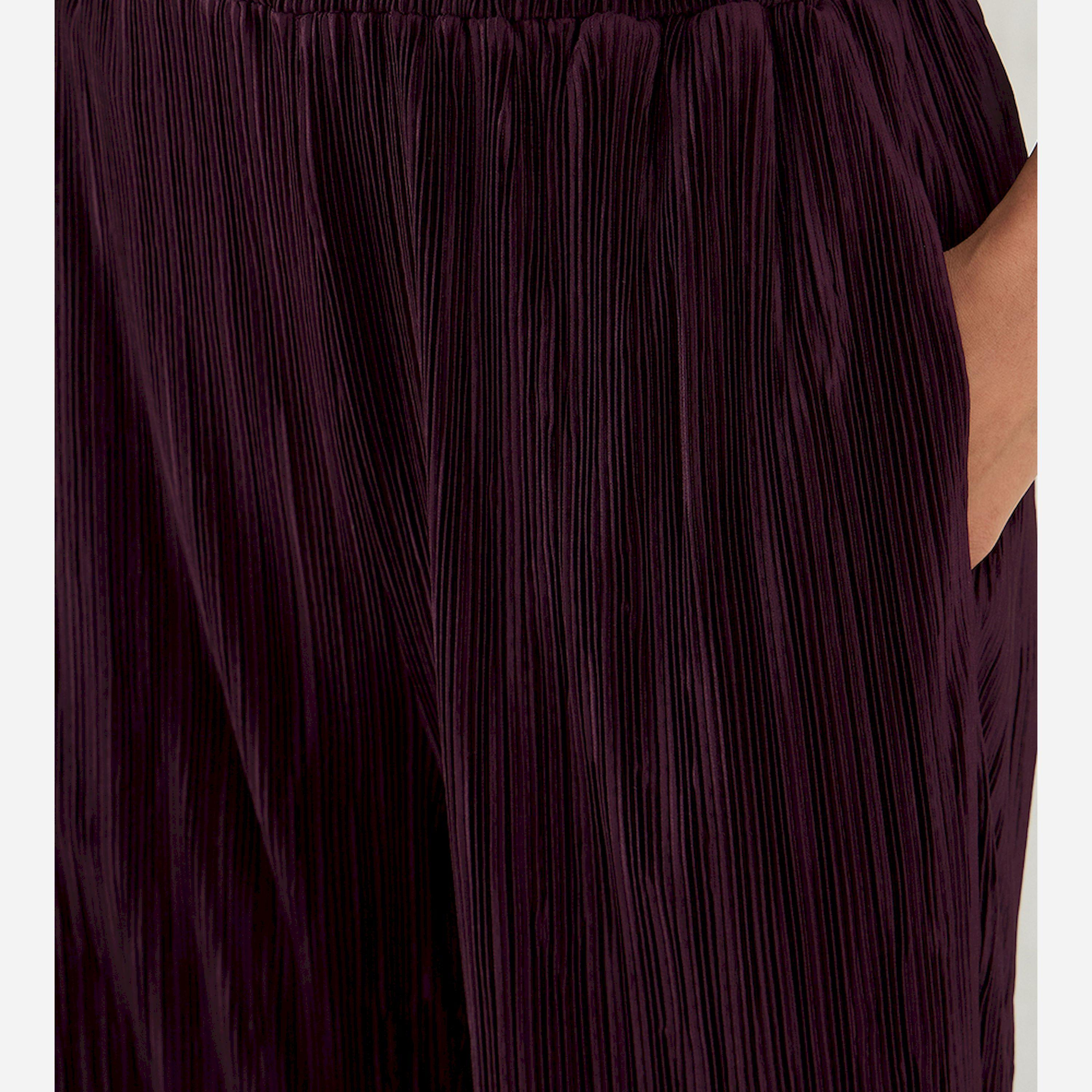 Femmella X Styli Wine Plisse Straight Pant-women-clothing-bottoms-trousers-image-6
