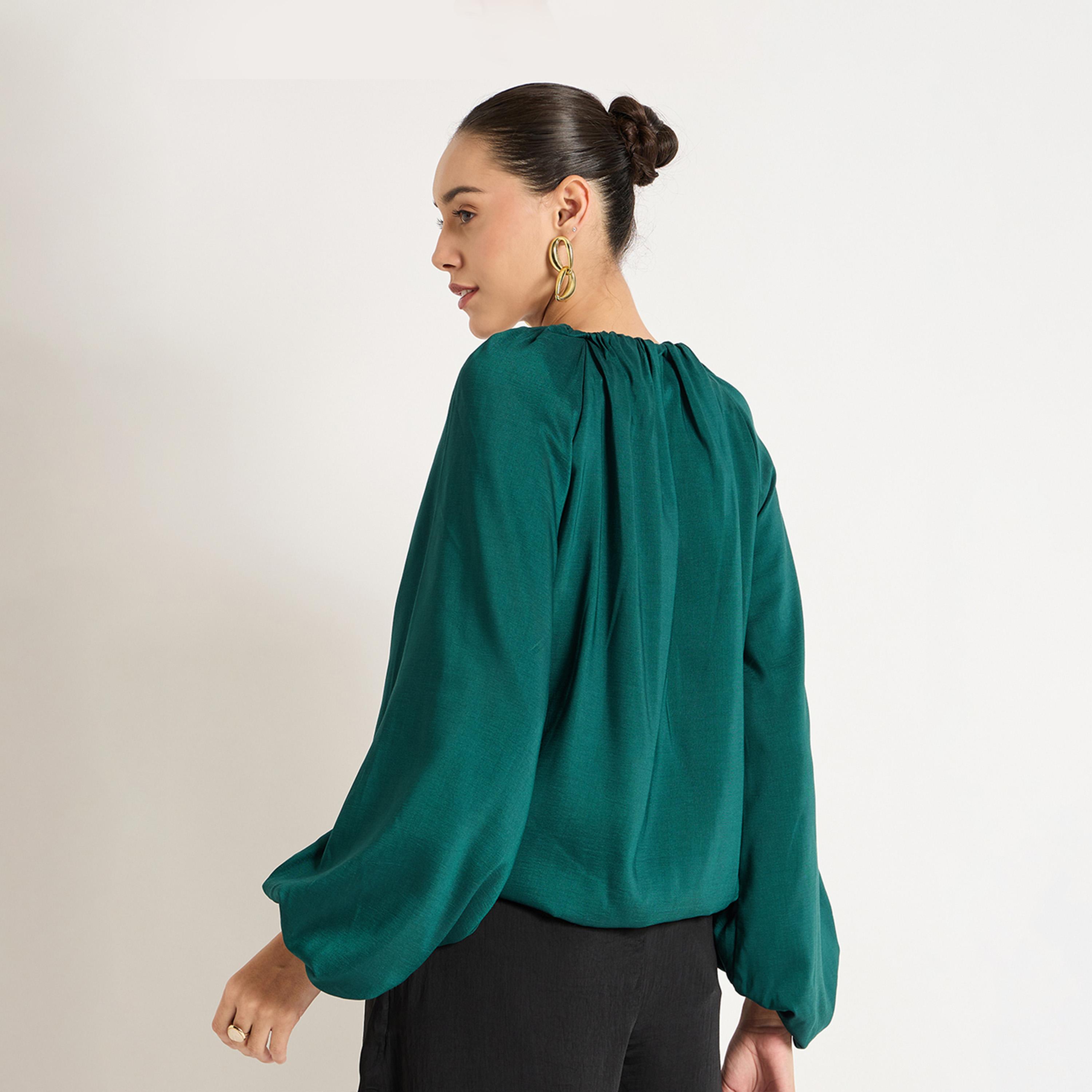فيميلا × ستايلي - بلوزة باللون الأخضر بفتحة رقبة دائرية-women-clothing-shirtsandblouses-blouses-image-2