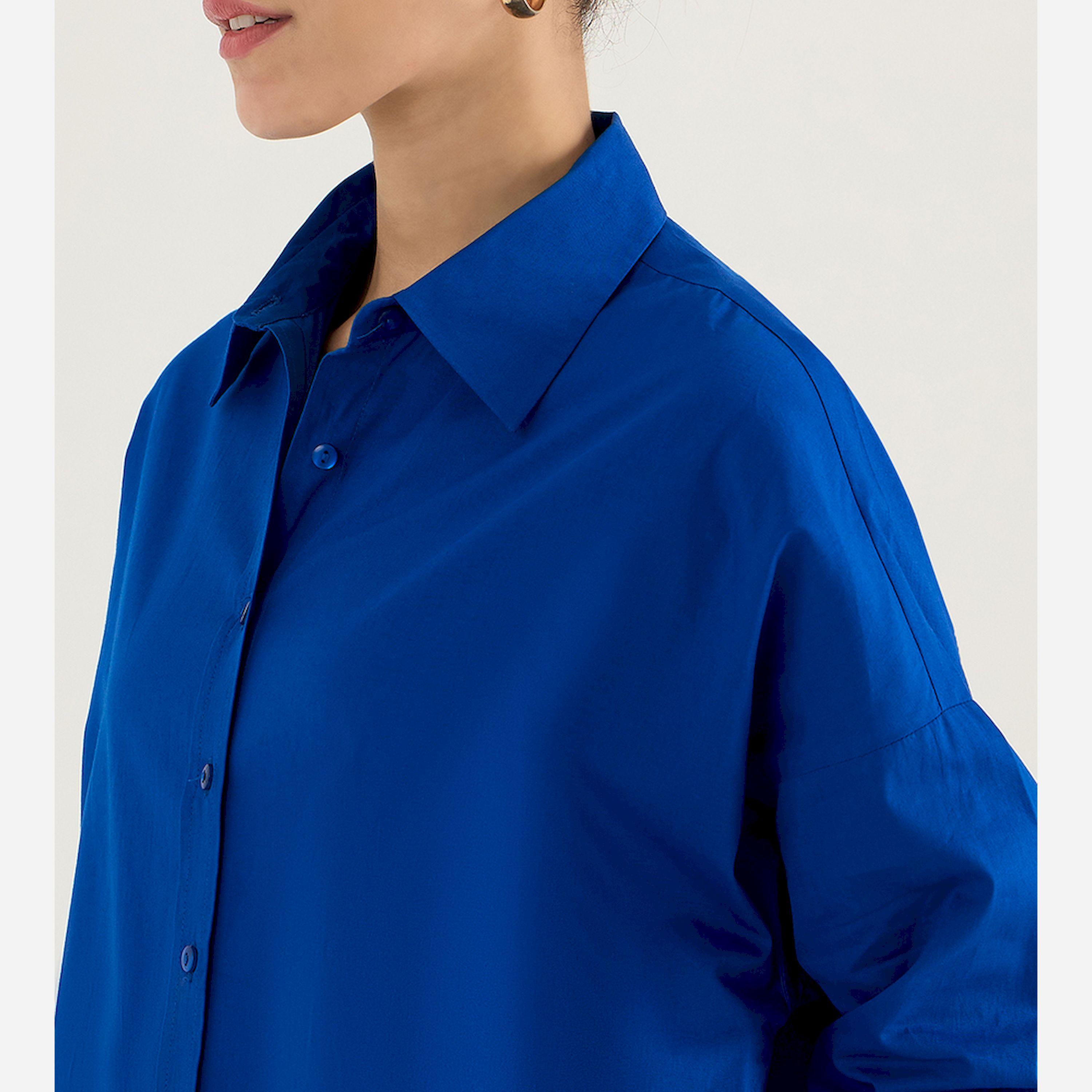 Femmella X Styli Royal Blue Back Pleat Detail Poplin Shirt-women-clothing-shirtsandblouses-shirts-image-5