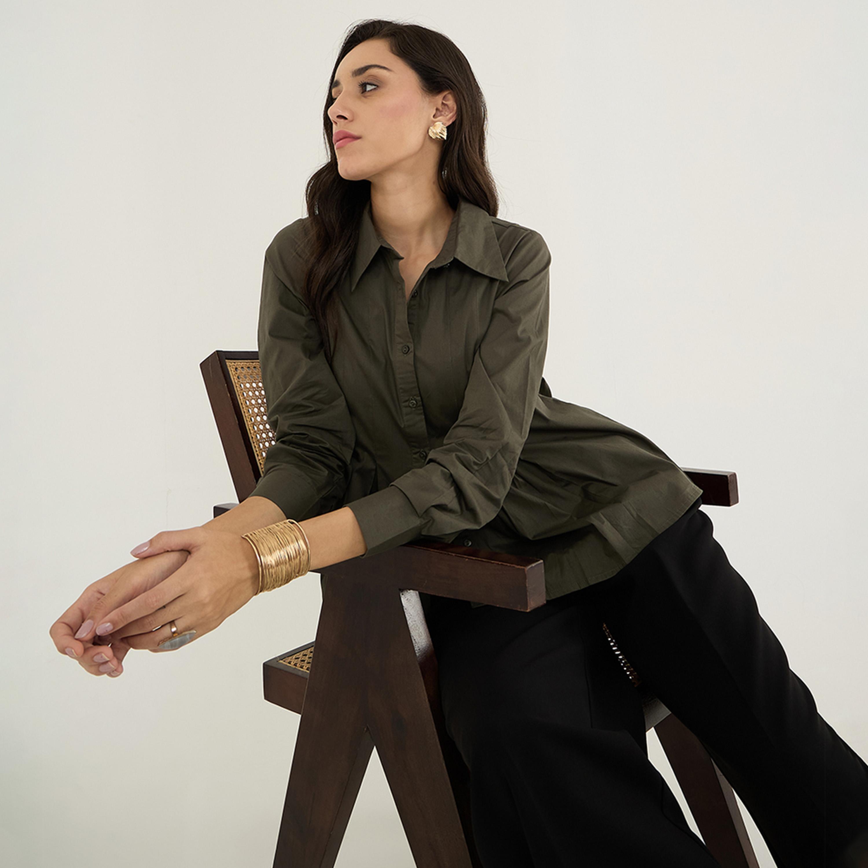 فيميلا × ستايلي - قميص من قماش البوبلين المطوي - زيتي-women-clothing-shirtsandblouses-shirts-image-8