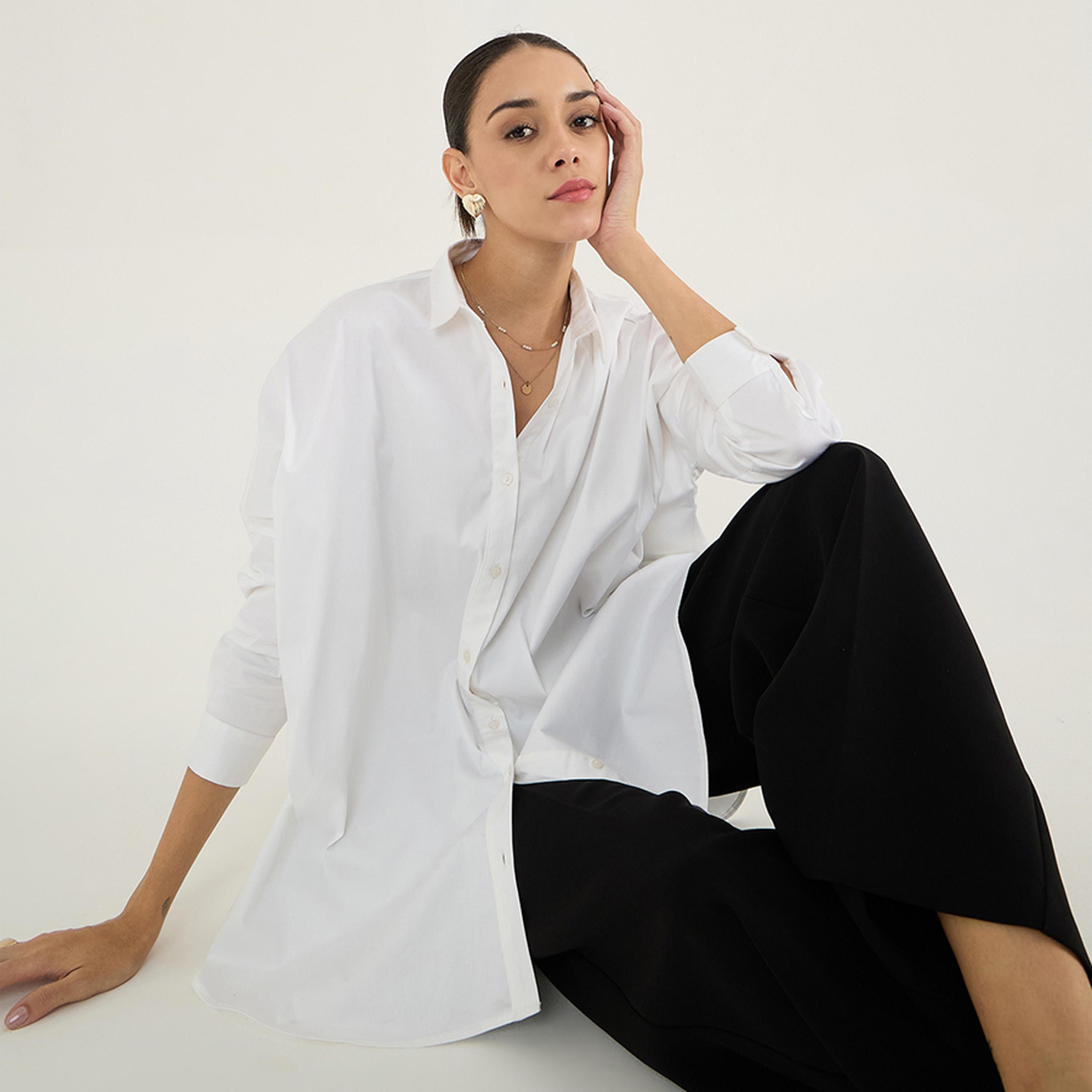 فيميلا × ستايلي - قميص قطني كبير الحجم باللون الأبيض-women-clothing-shirtsandblouses-shirts-image-6