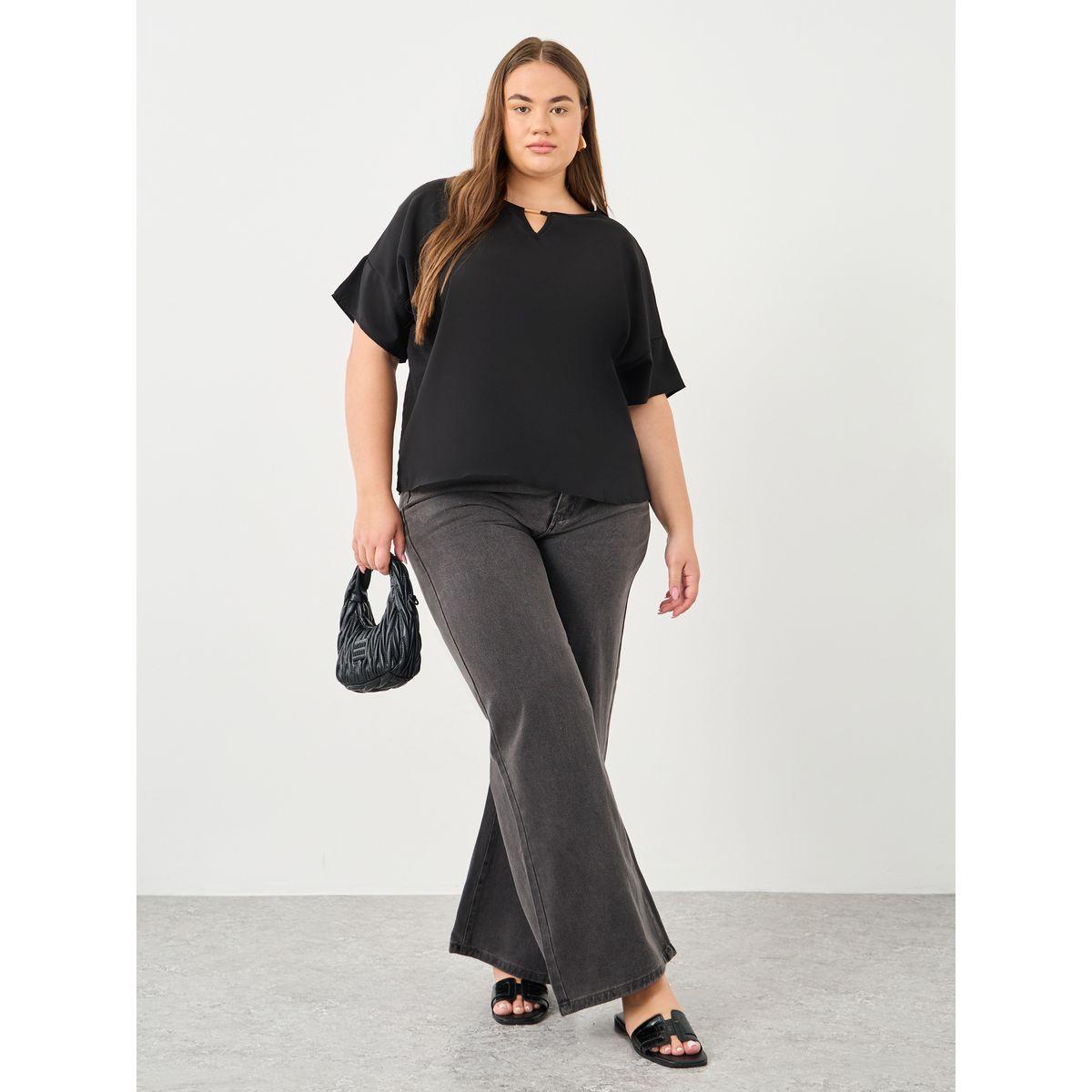 Styli Plus Black Blouse with Keyhole Neck-women-clothing-shirtsandblouses-blouses-image-2