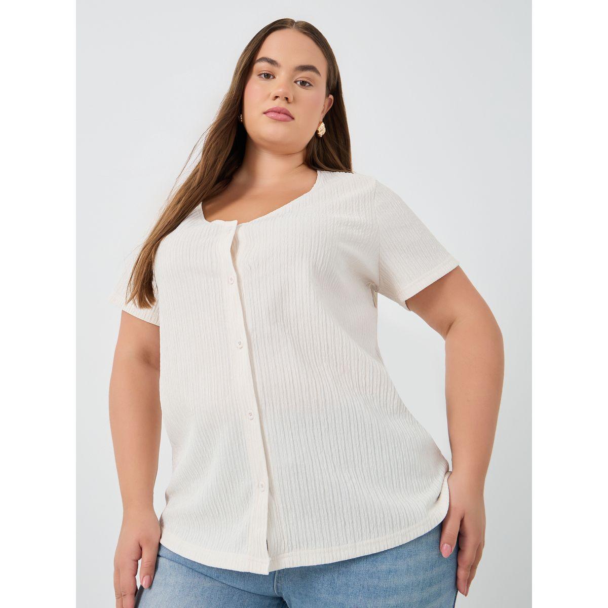 بلوزة مخططة بمقاس كبير وأزرار-women-clothing-plussize-shirtsandblouses-blouses-image-1