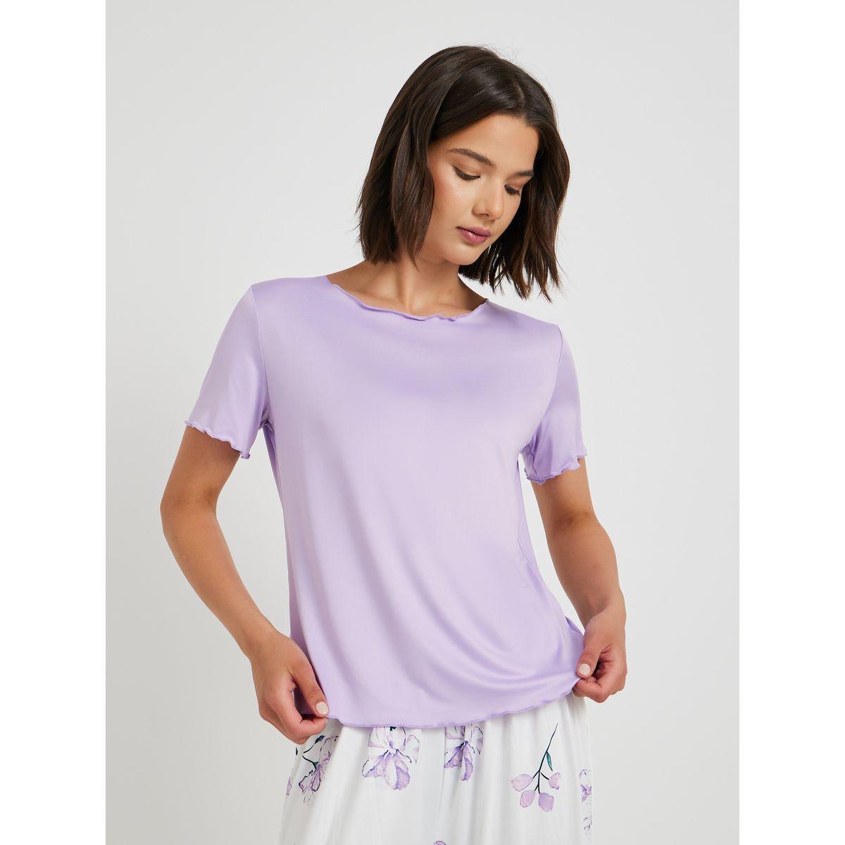 Styli Lettuce Edge Hem T-Shirt and Floral Printed Pyjama Set-women-clothing-nightwear-pyjamas-longsets-image-2