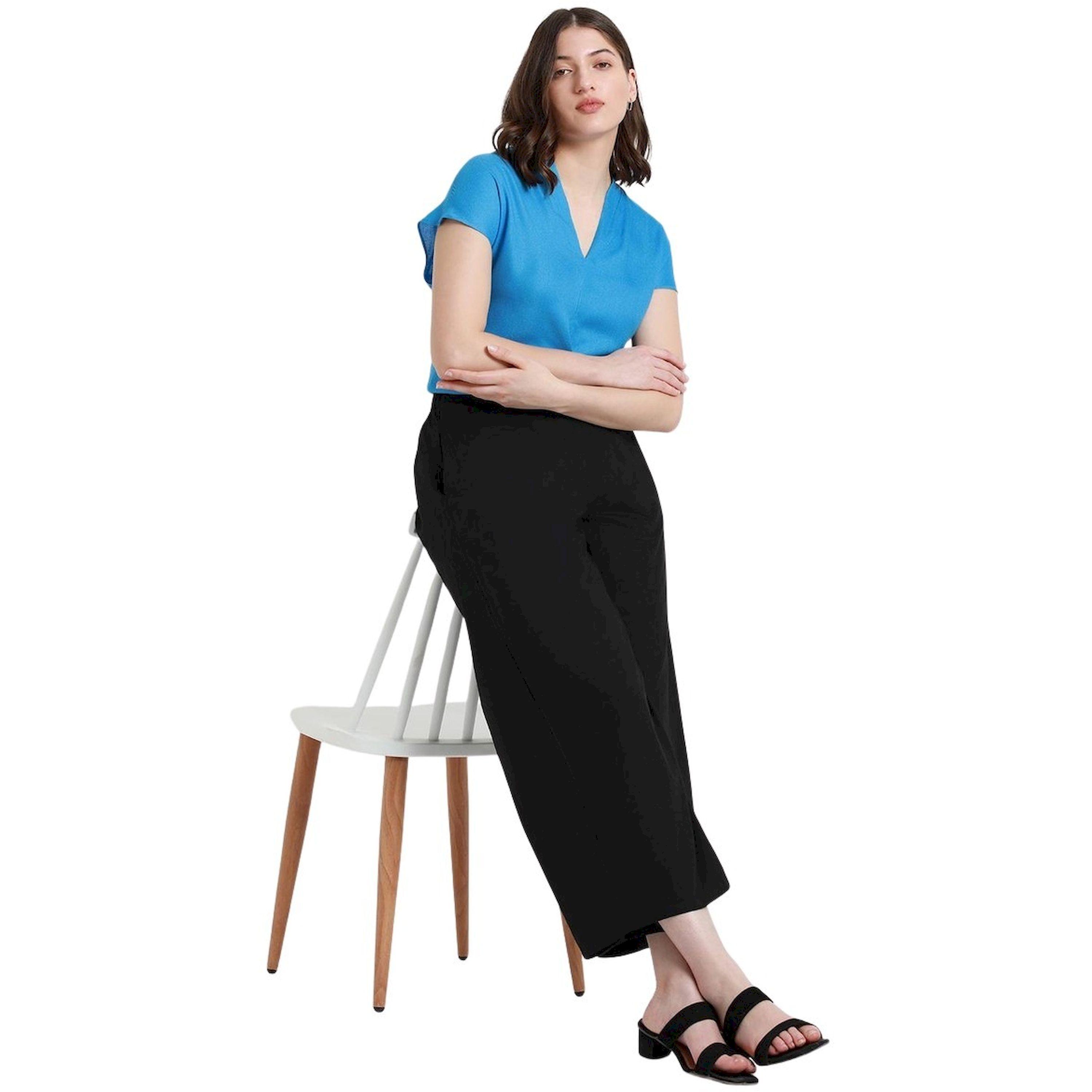 Dennis Lingo X Styli Solid V-Neck Short Sleeve Casual Top-women-clothing-shirtsandblouses-blouses-image-4