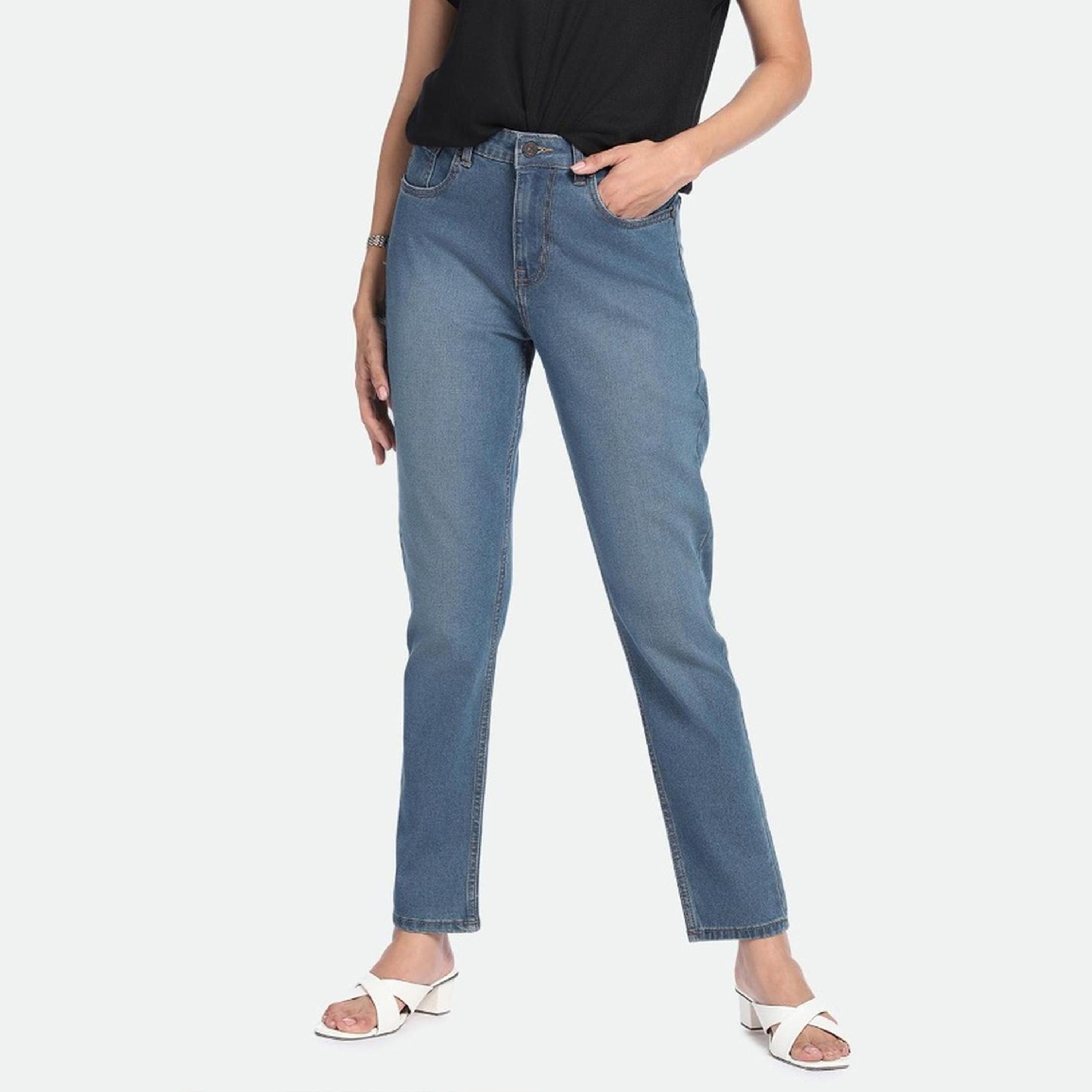 Dennis Lingo X Styli DL Woman Slim Fit High-Rise Light Fade Stretchable Jeans-women-clothing-bottoms-jeans-image-6