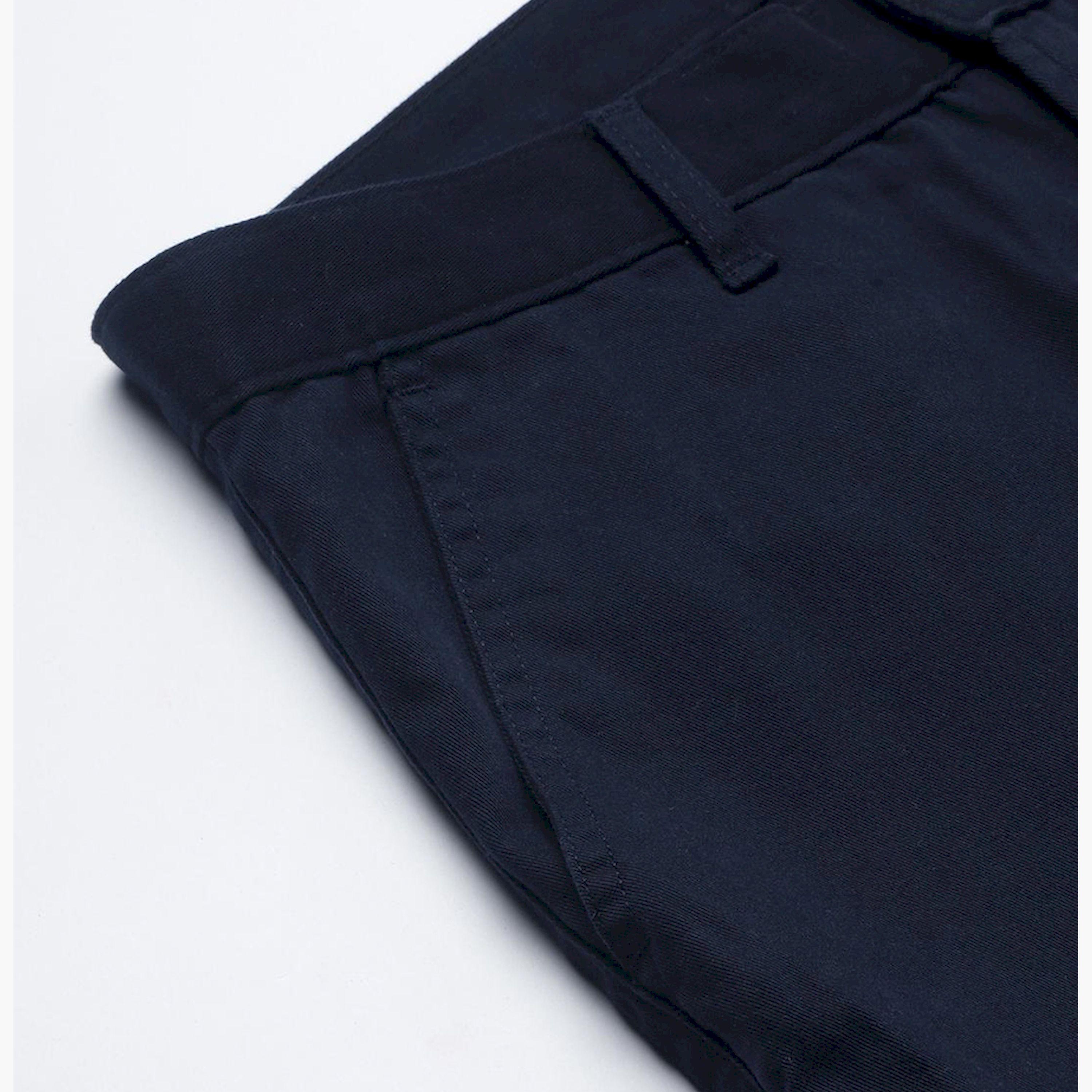 دينيس لينغو× ستايلي-  بنطال كارغو مريح بمقدمة مسطحة وقصة ضيقة-men-clothing-bottoms-trousersandchinos-trousers-image-3