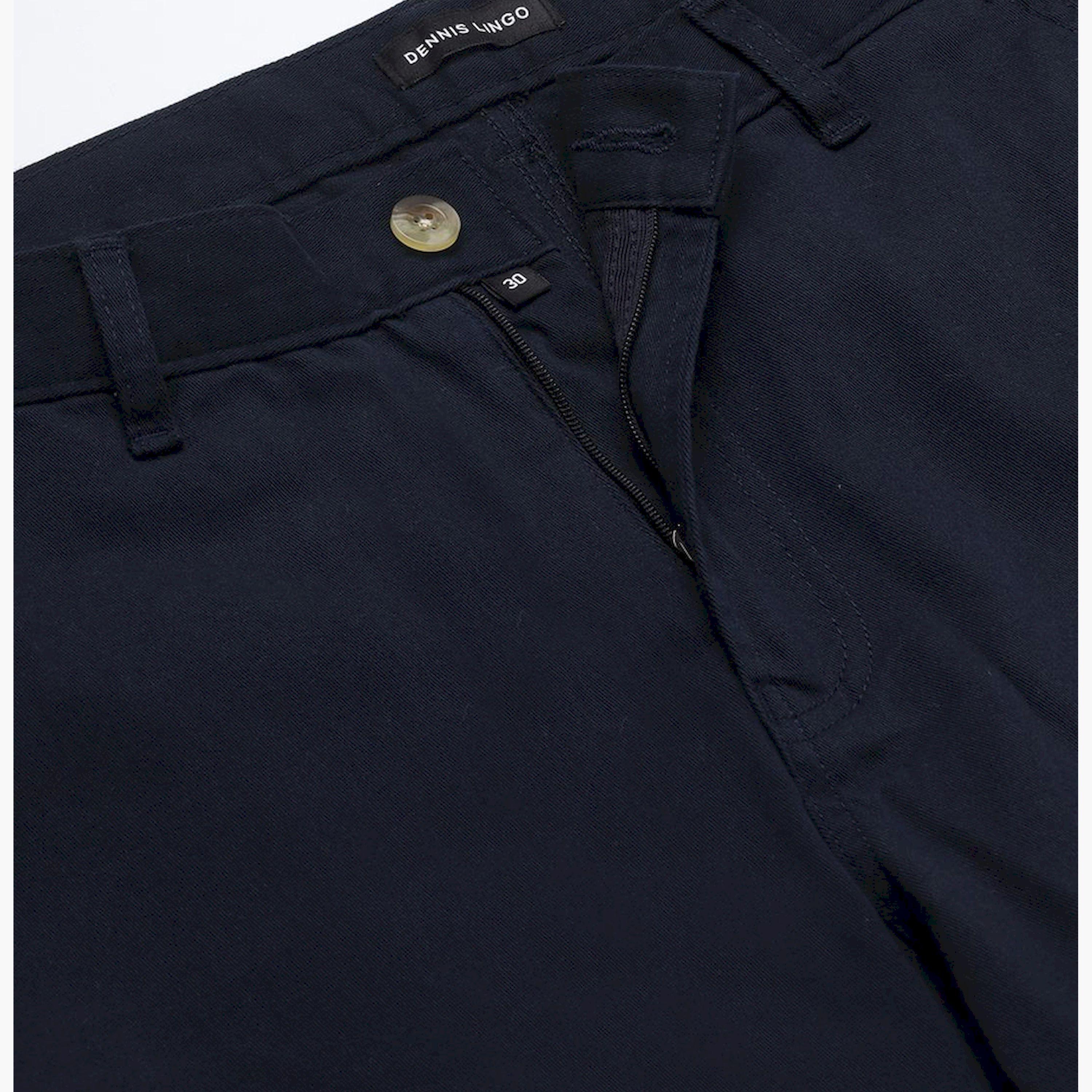 دينيس لينغو× ستايلي-  بنطال كارغو مريح بمقدمة مسطحة وقصة ضيقة-men-clothing-bottoms-trousersandchinos-trousers-image-4