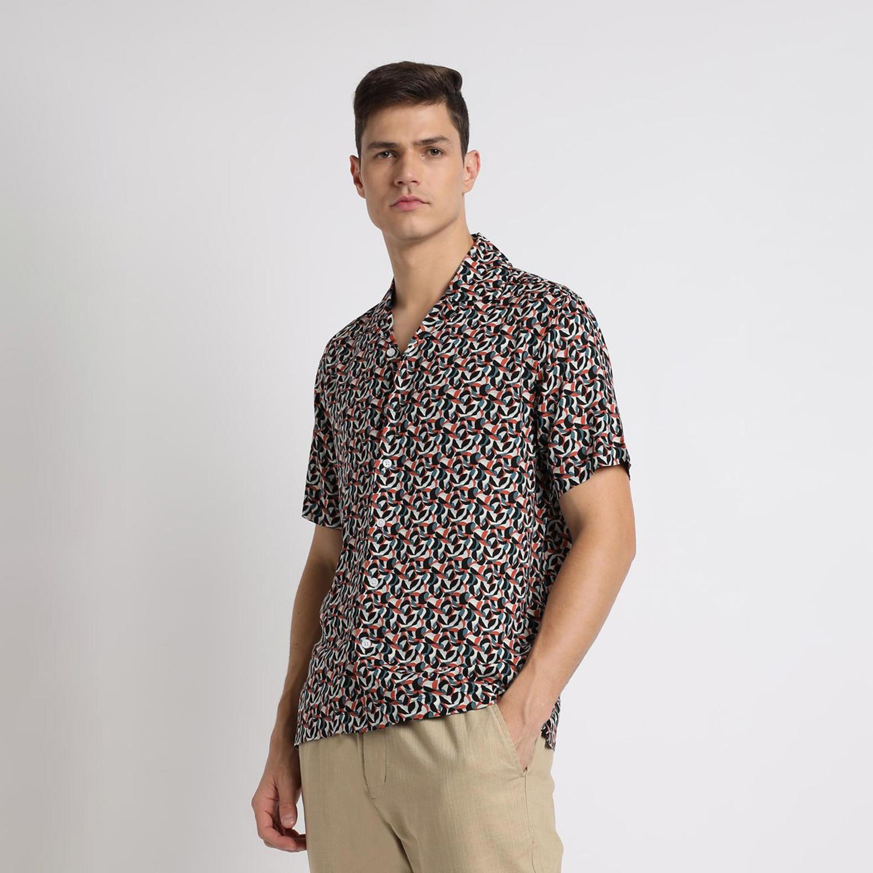دينيس لينغو× ستايلي-  بنطال مريح متوسط ​​الارتفاع بقصة ضيقة-men-clothing-bottoms-trousersandchinos-trousers-image-1