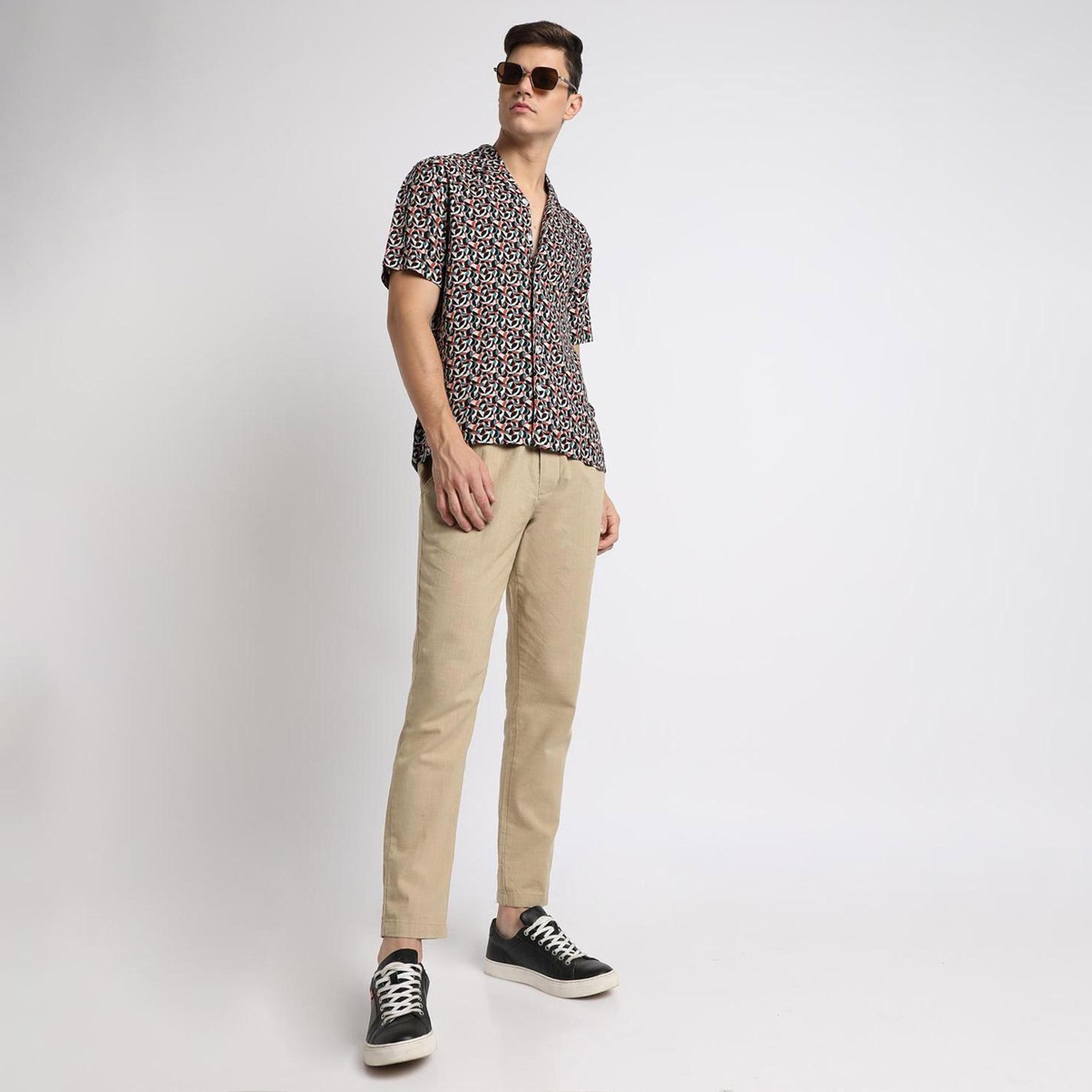 دينيس لينغو× ستايلي-  بنطال مريح متوسط ​​الارتفاع بقصة ضيقة-men-clothing-bottoms-trousersandchinos-trousers-image-5