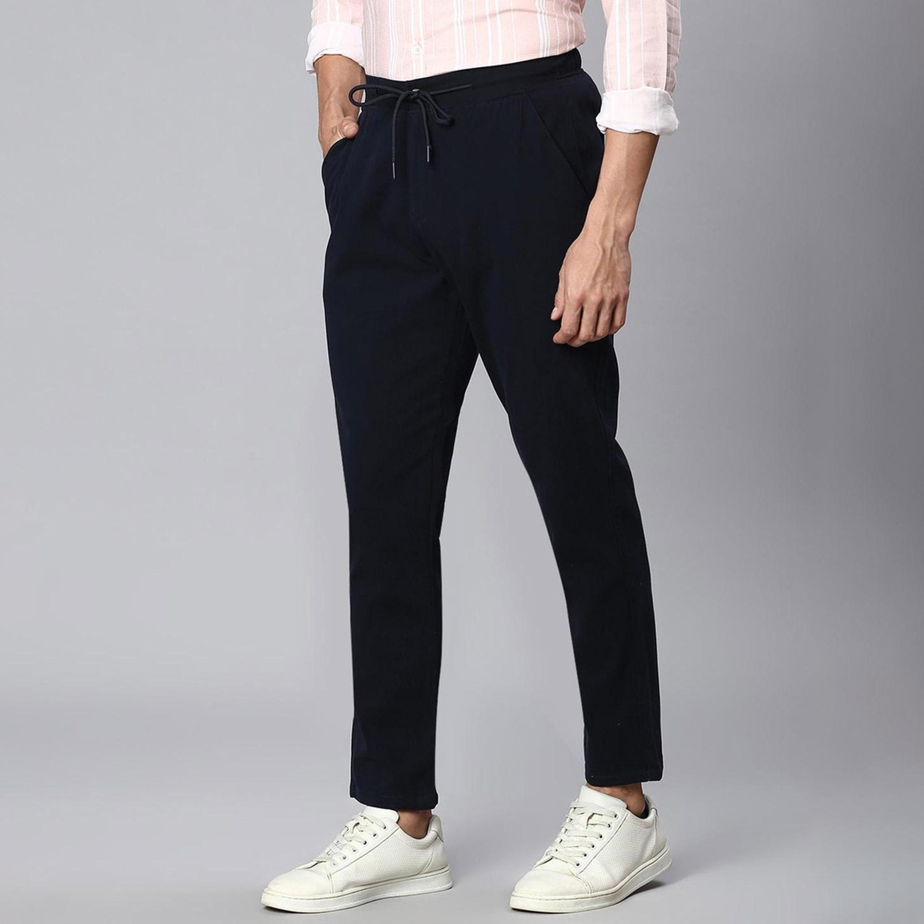 دينيس لينغو× ستايلي-  بنطال مريح بقصة ضيقة-men-clothing-bottoms-trousersandchinos-trousers-image-6