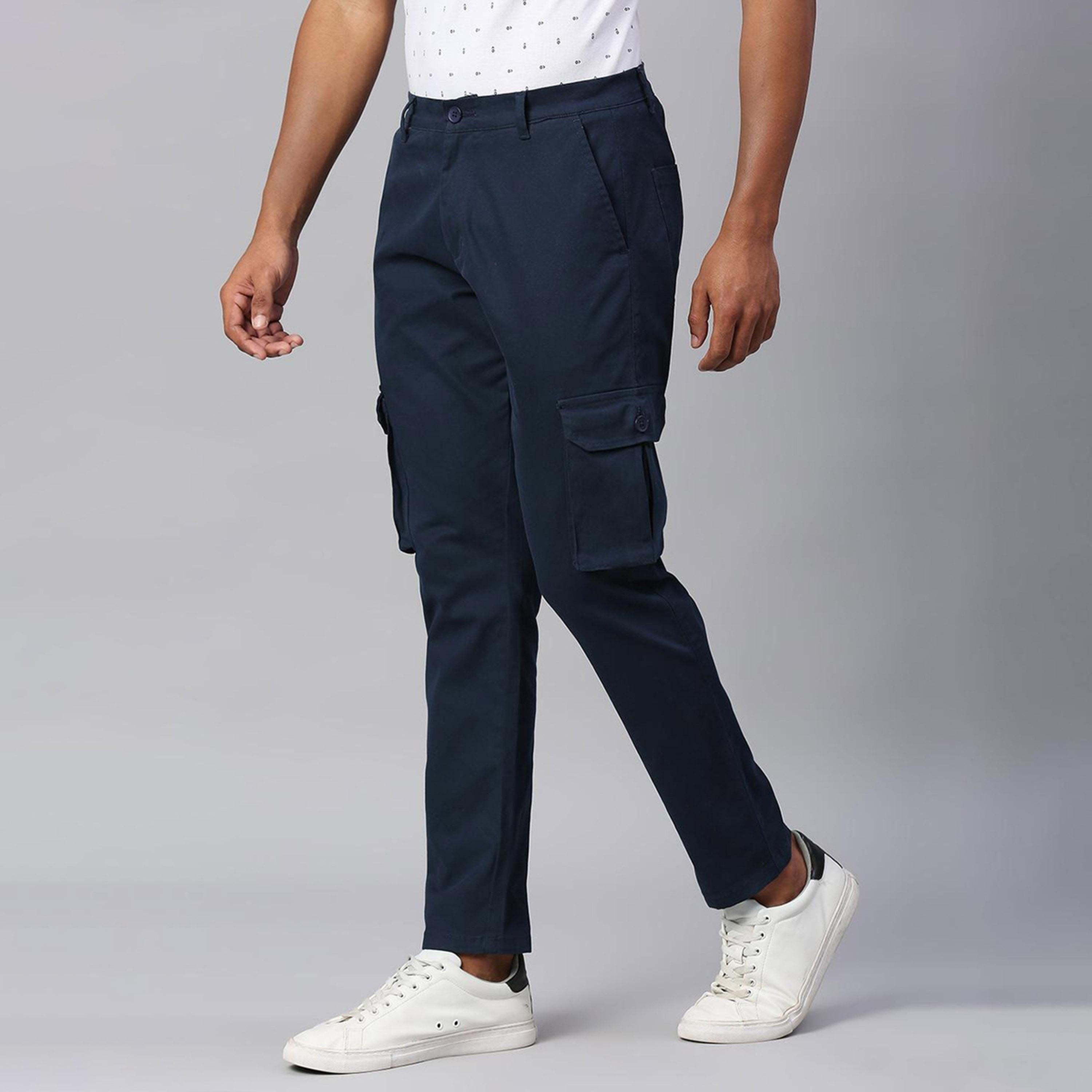 Dennis Lingo X Styli Regular Fit Cargos Trousers-men-clothing-bottoms-trousersandchinos-trousers-image-2