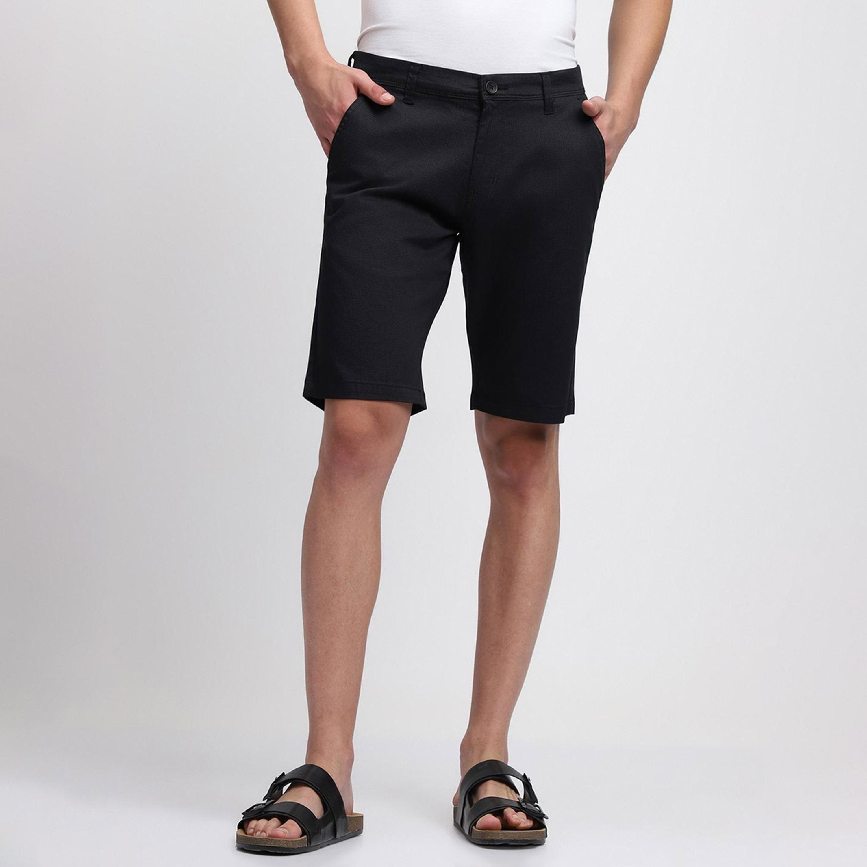 دينيس لينغو× ستايلي-  شورت تشينو متوسط ​​الارتفاع-men-clothing-bottoms-shorts-image-2