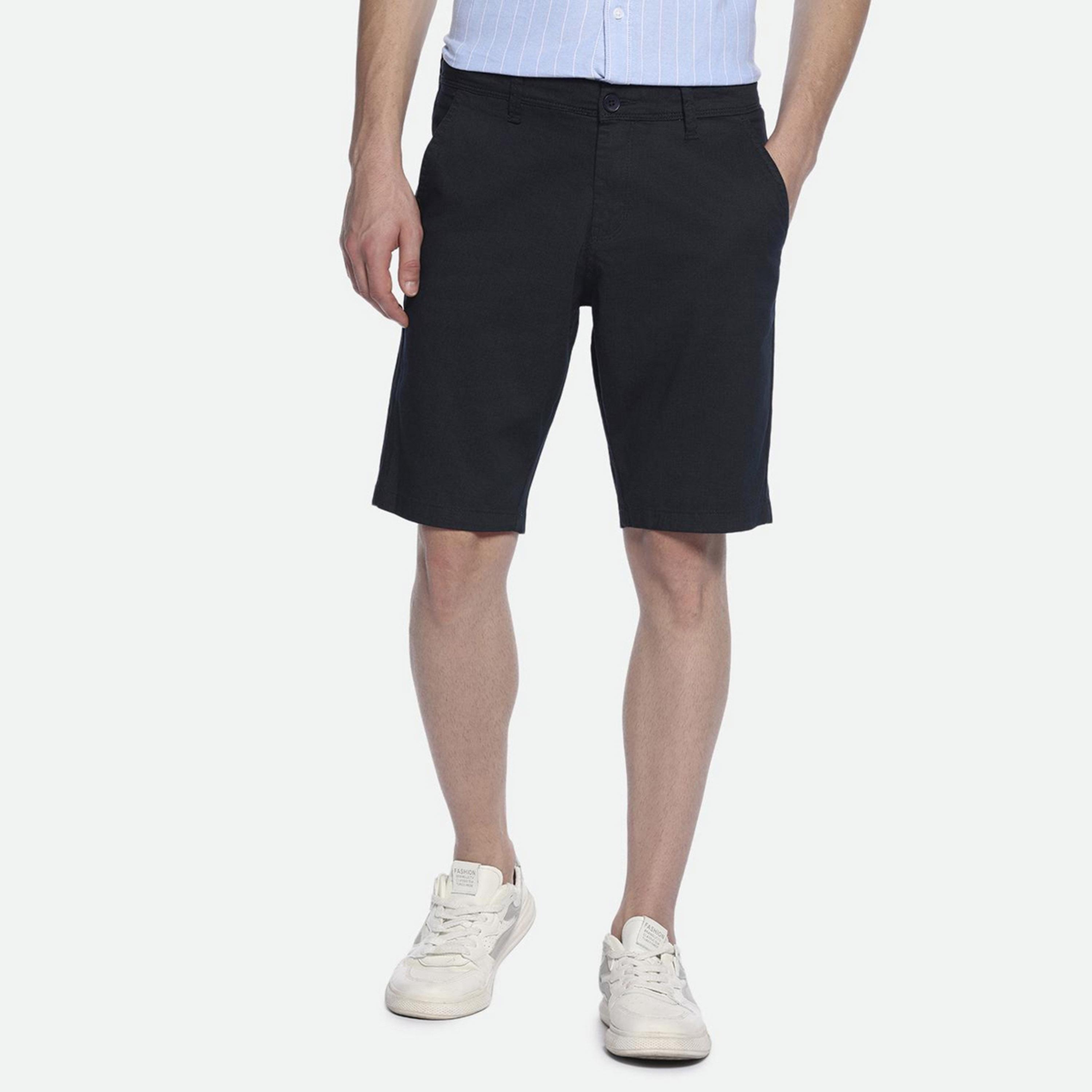 Dennis Lingo X Styli Mid-Rise Slim Fit Chino Shorts-men-clothing-bottoms-shorts-image-2