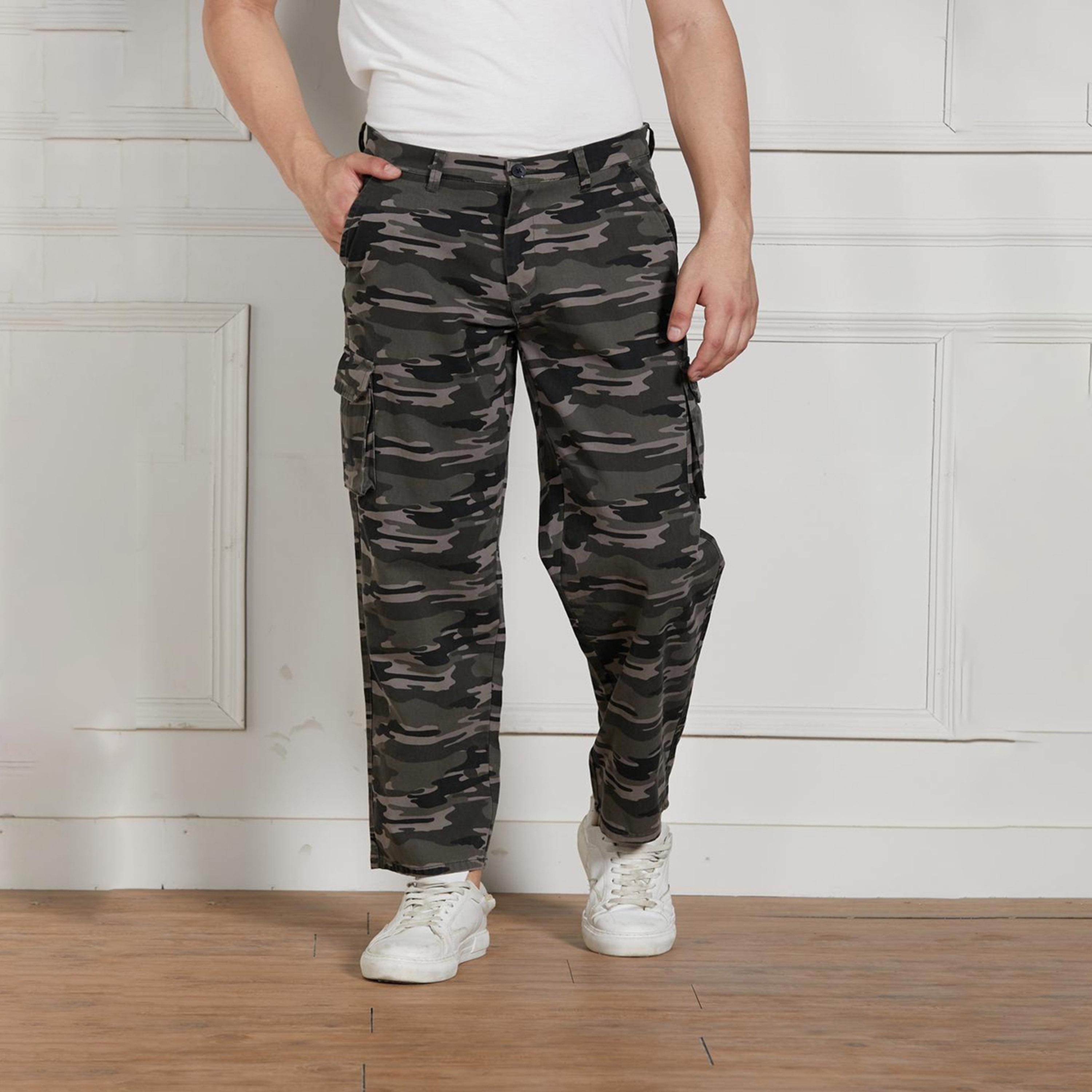 دينيس لينغو× ستايلي-  بنطال كارغو واسع نقشة مموّهة-men-clothing-bottoms-joggers-image-6