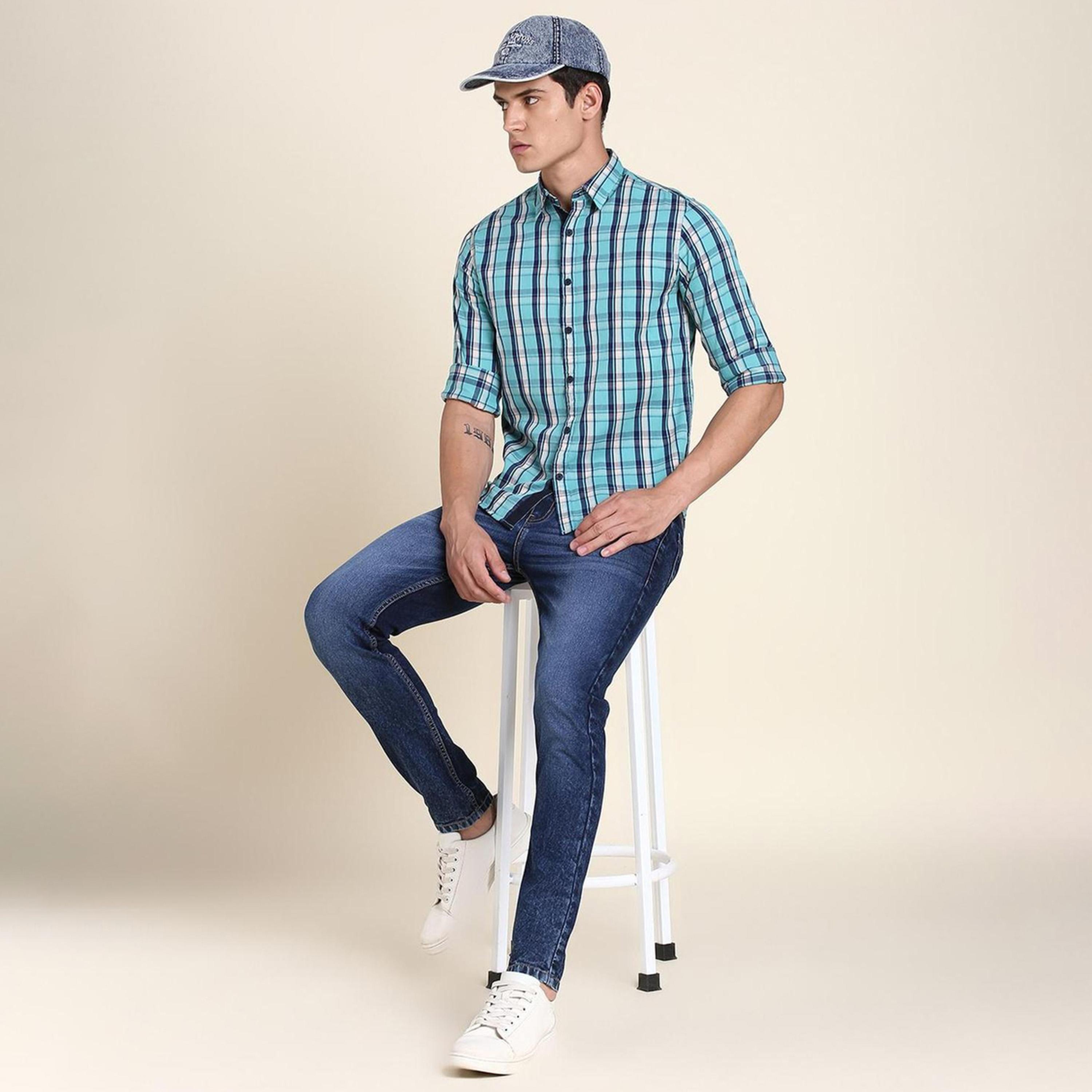 Dennis Lingo X Styli Slim Fit Light Fade Stretchable Jeans-men-clothing-jeans-image-5