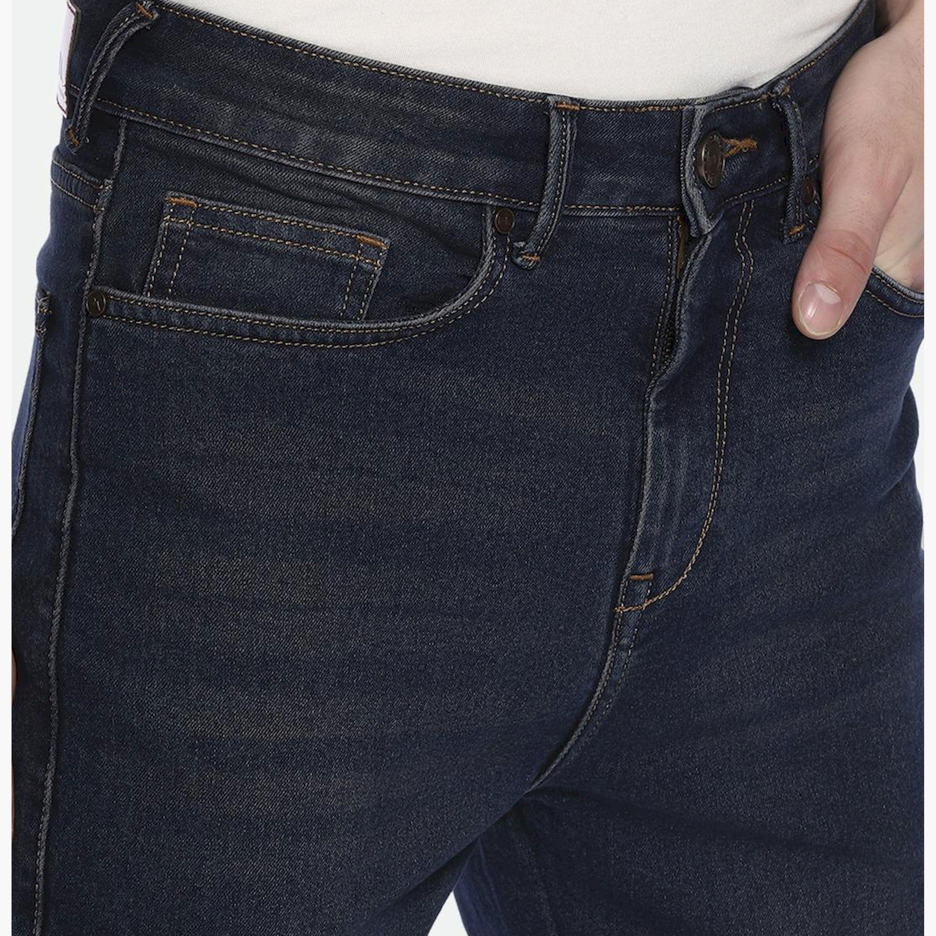 Dennis Lingo X Styli Straight Fit Clean Look Light Fade Stretchable Cargo Jeans-men-clothing-bottoms-jeans-image-5
