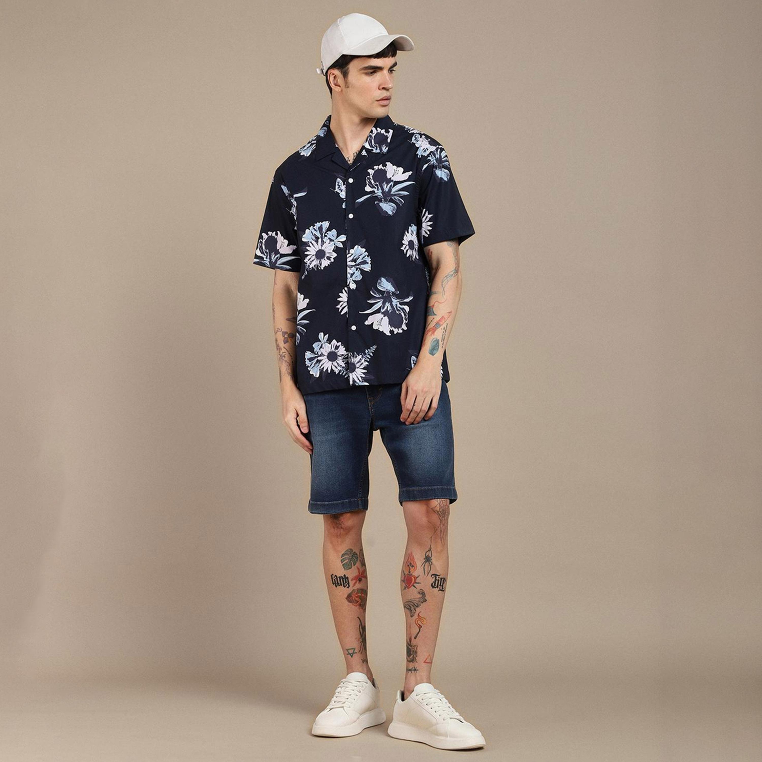 دينيس لينغو× ستايلي-  قميص كاجوال من القطن الخالص مورّد باللون الأزرق-men-clothing-shirts-image-1