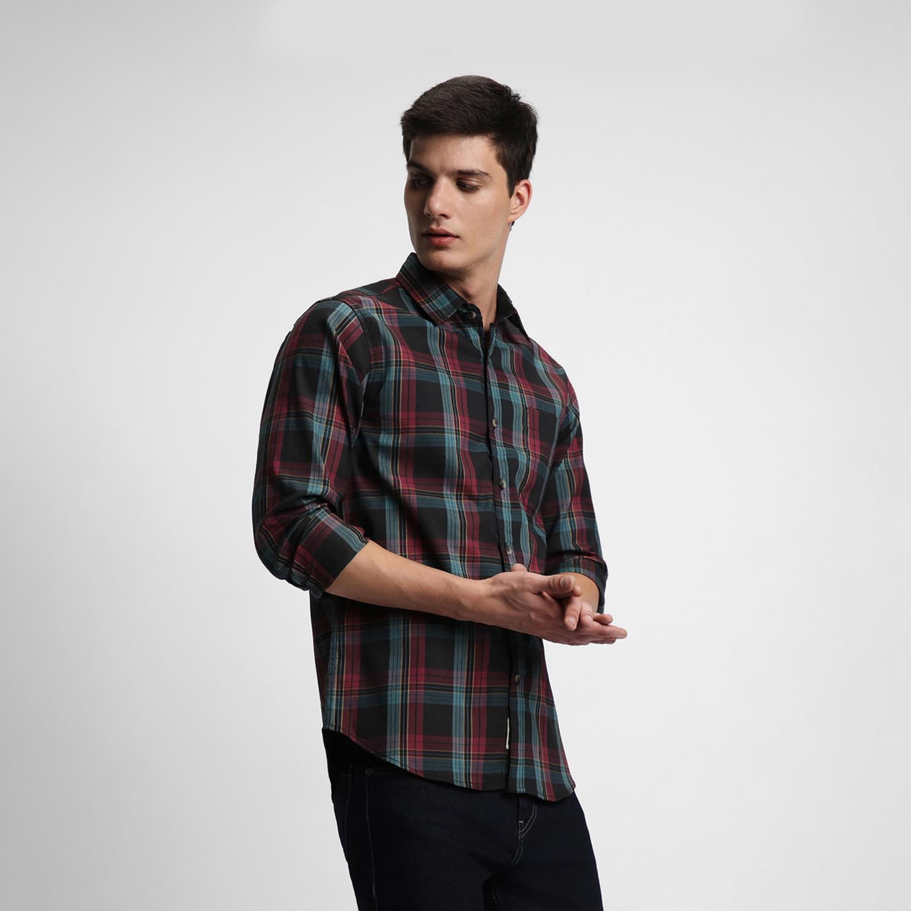 دينيس لينغو× ستايلي-  قميص أسود كاجوال من القطن الخالص قصة ضيقة قماش ترتان-men-clothing-shirts-image-3