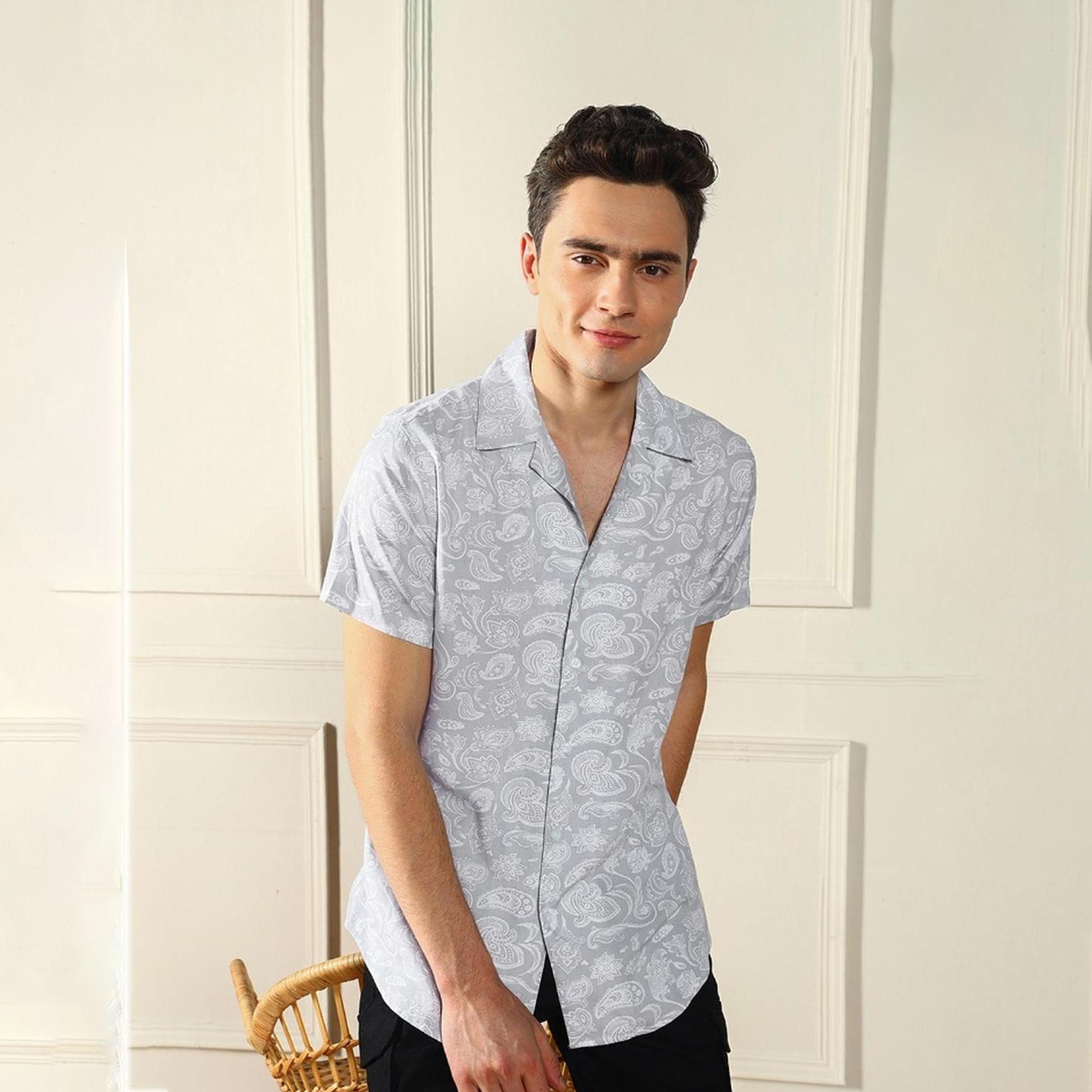 دينيس لينغو× ستايلي-  قميص كاجوال بزخارف عرقية رمادية اللون وياقة كوبية مطبوعة-men-clothing-shirts-image-3