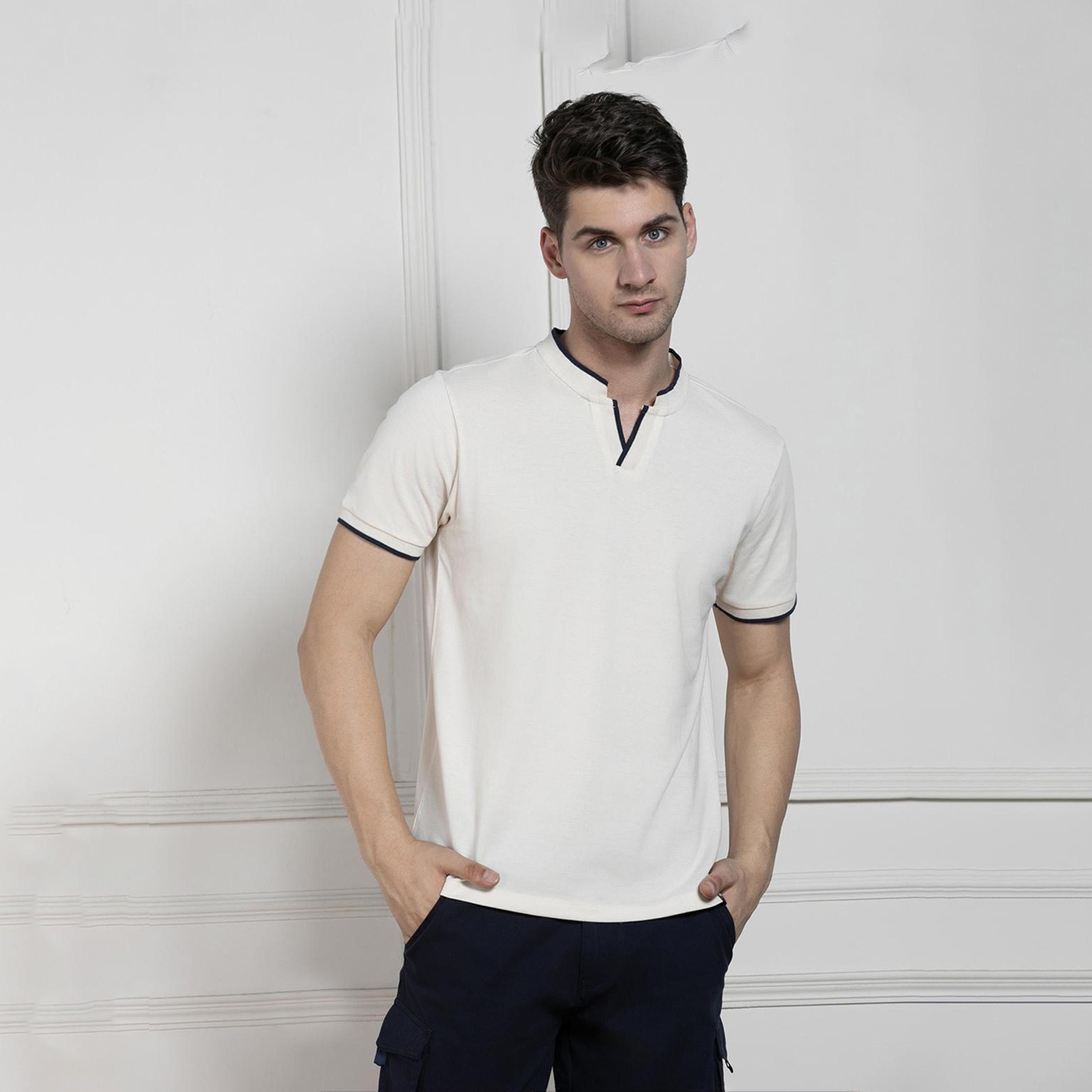 دينيس لينغو× ستايلي-  تي شيرت ياقة الماندرين لون أبيض-men-clothing-tshirtsandpolos-tshirts-image-5