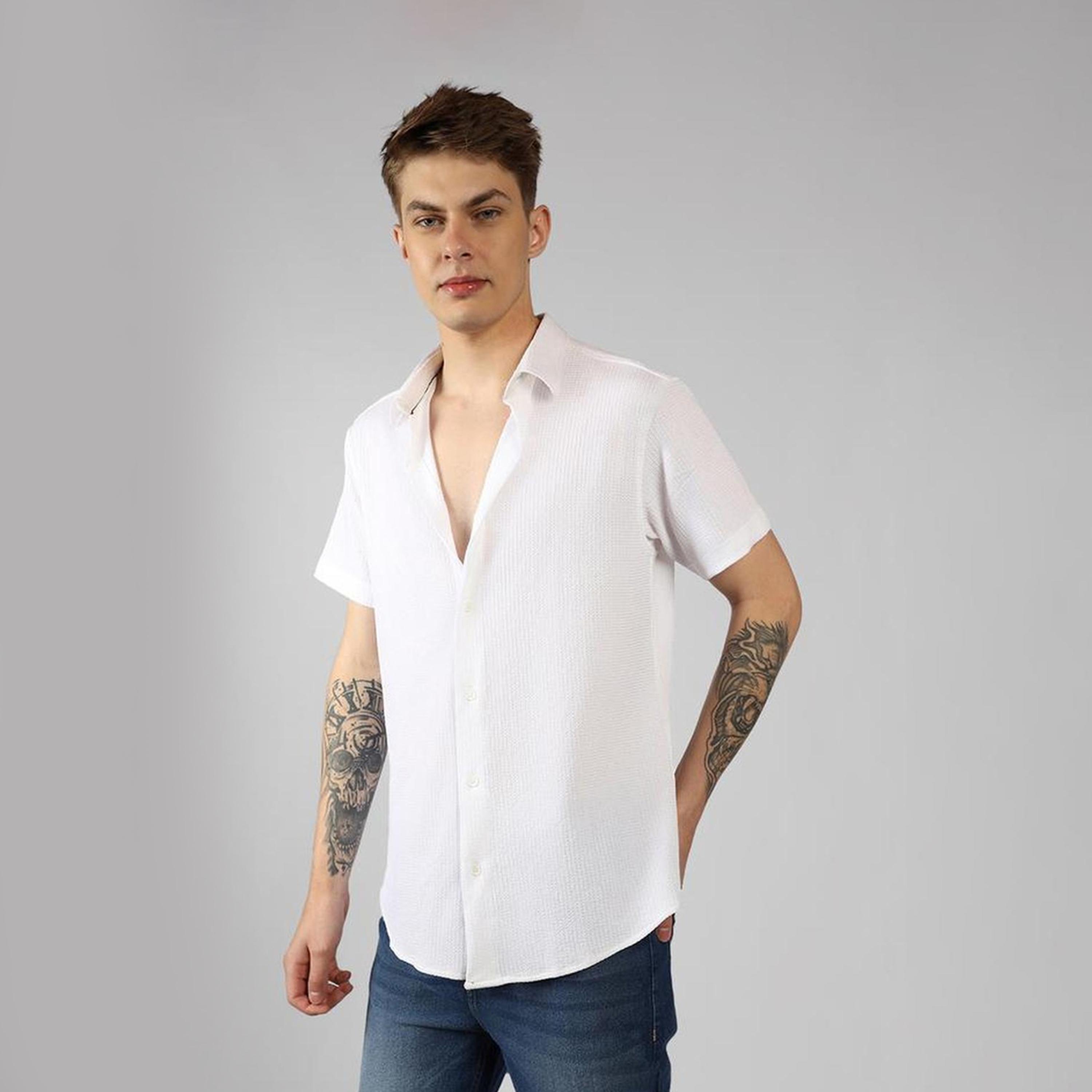 دينيس لينغو× ستايلي-  قميص قطني كاجوال ياقة واسعة لون أبيض-men-clothing-shirts-image-2