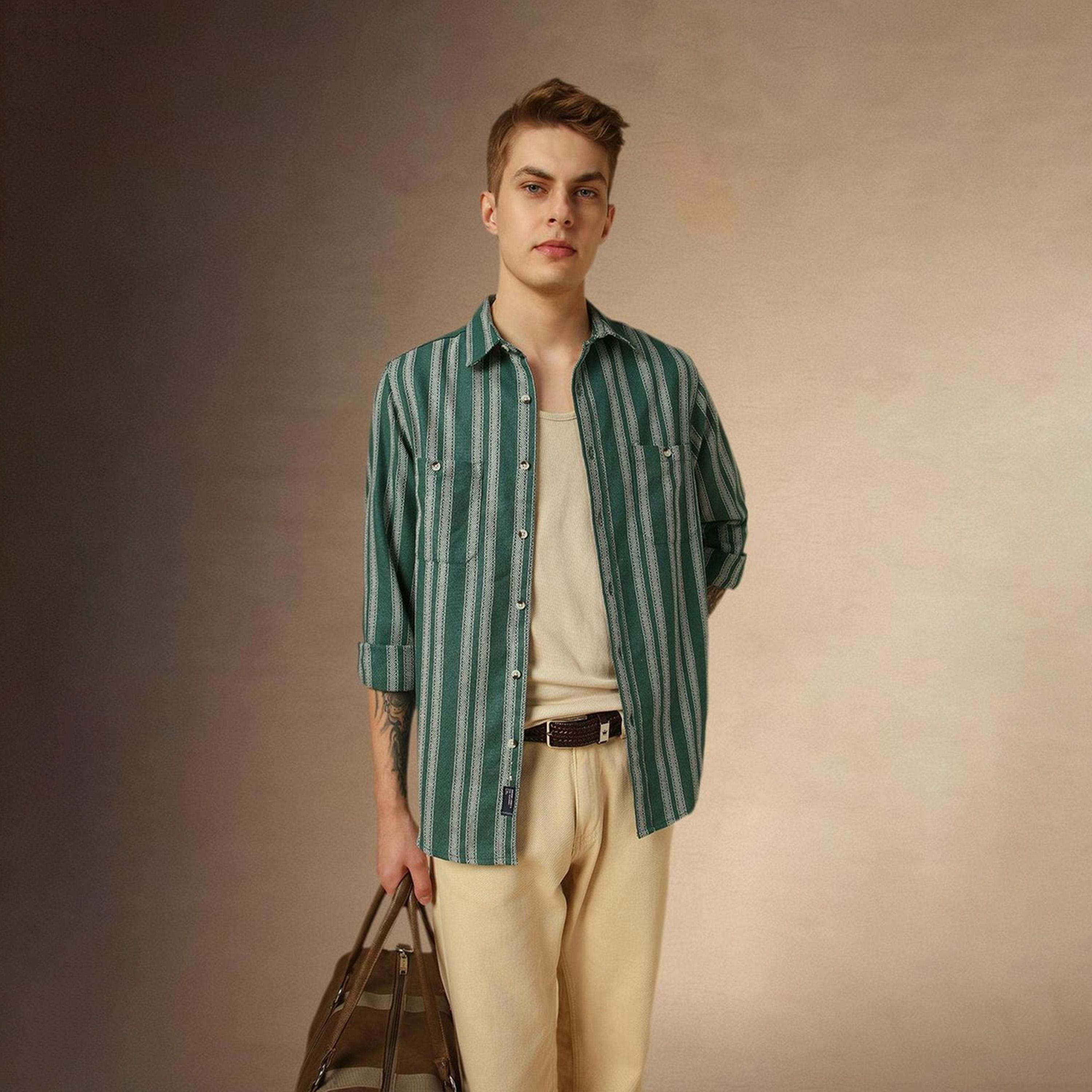دينيس لينغو× ستايلي-  سترة خضراء مريحة ياقة واسعة ومخططة رأسيًا قطن خالص-men-clothing-shirts-image-2