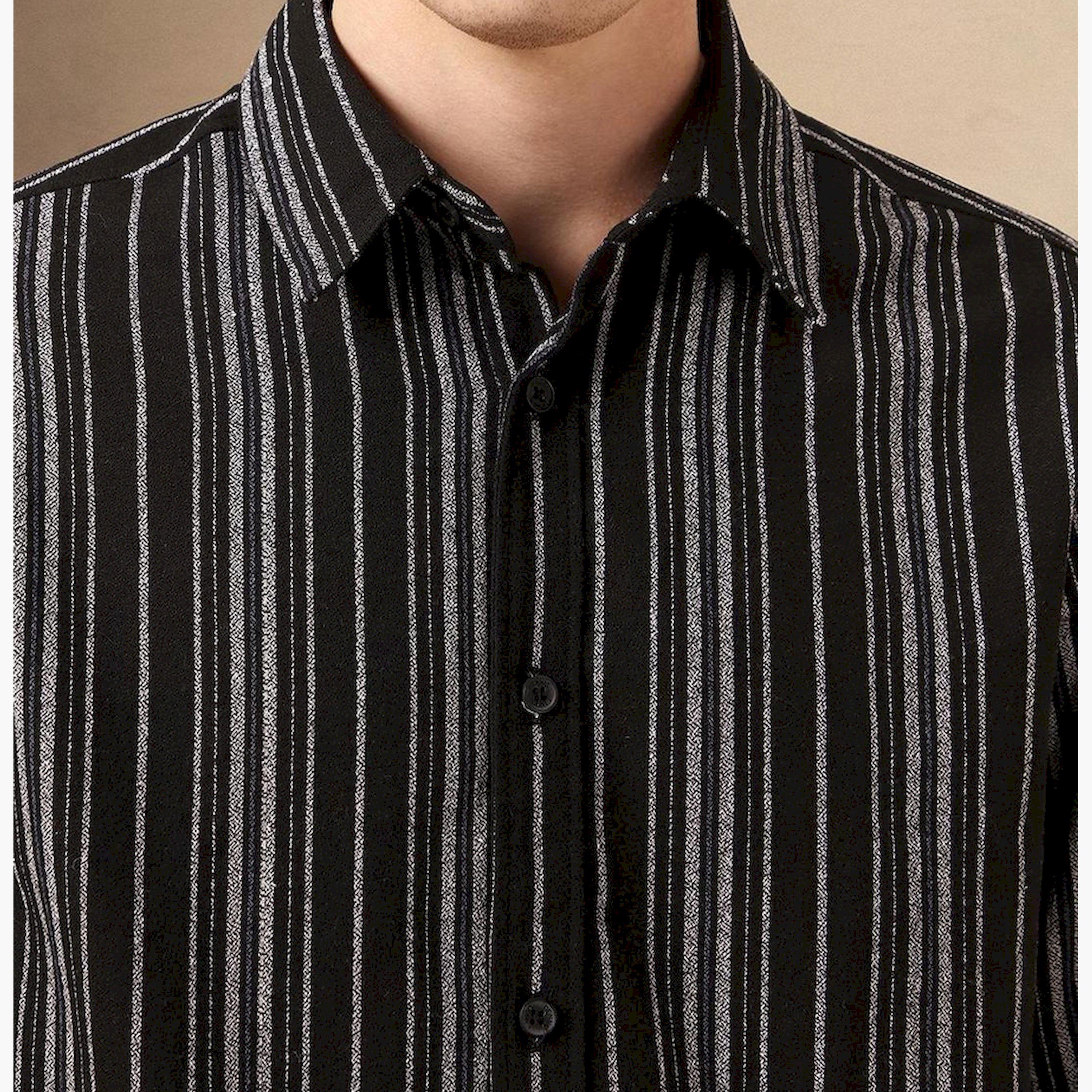 Dennis Lingo X Styli Black Smart Spread Collar Vertical Striped Cotton Relaxed Fit Casual Shirt-men-clothing-shirts-image-5