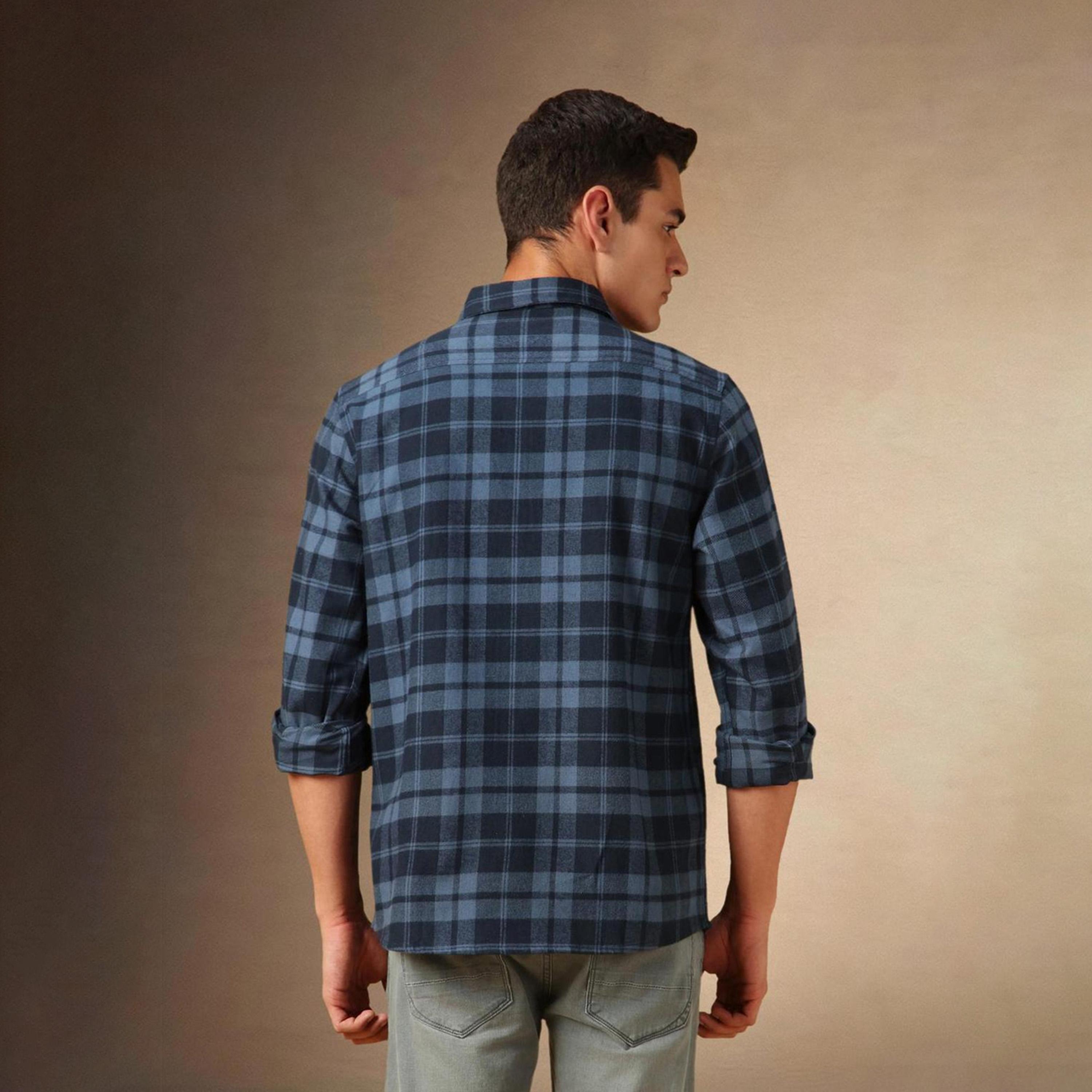 Dennis Lingo X Styli Men Spread Collar Flannel Checked Cotton Relaxed Fit Casual Shirt-men-clothing-shirts-image-3