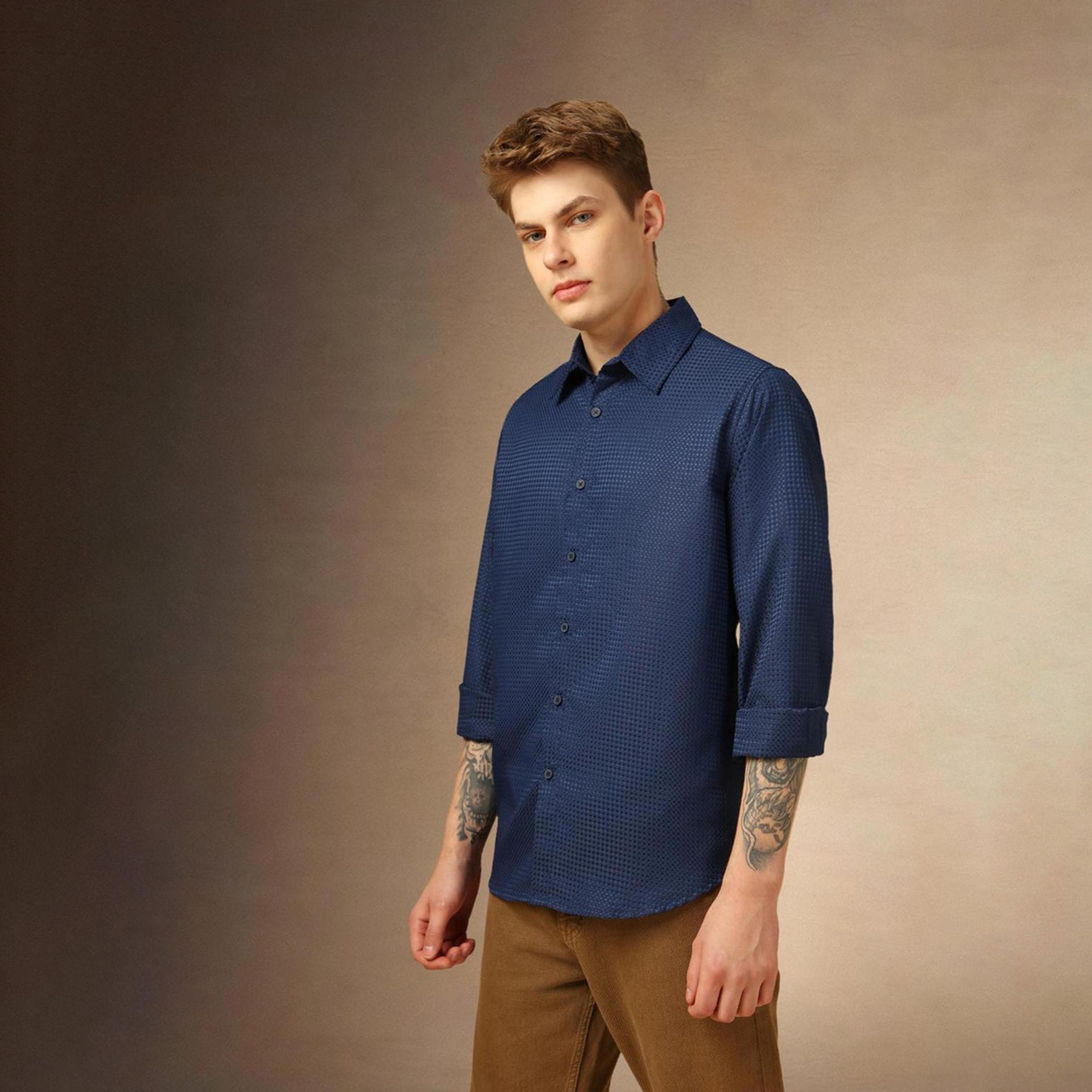 دينيس لينغو× ستايلي-  قميص كاجوال ياقة واسعة باللون الأزرق-men-clothing-shirts-image-1