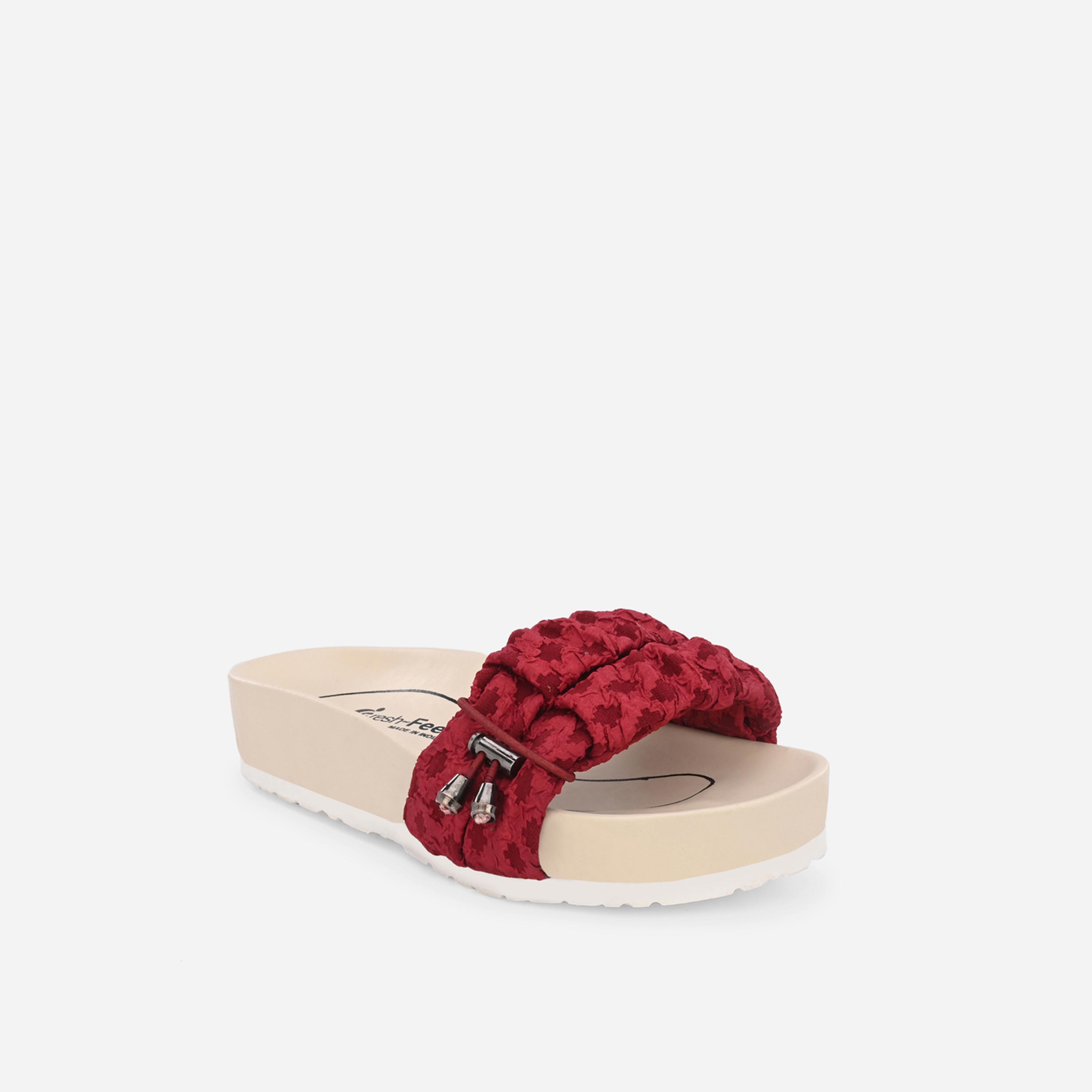 Fresh Feet x Styli Self Design Sara Orthopedic Sandals-women-shoes-sandals-flats-image-3