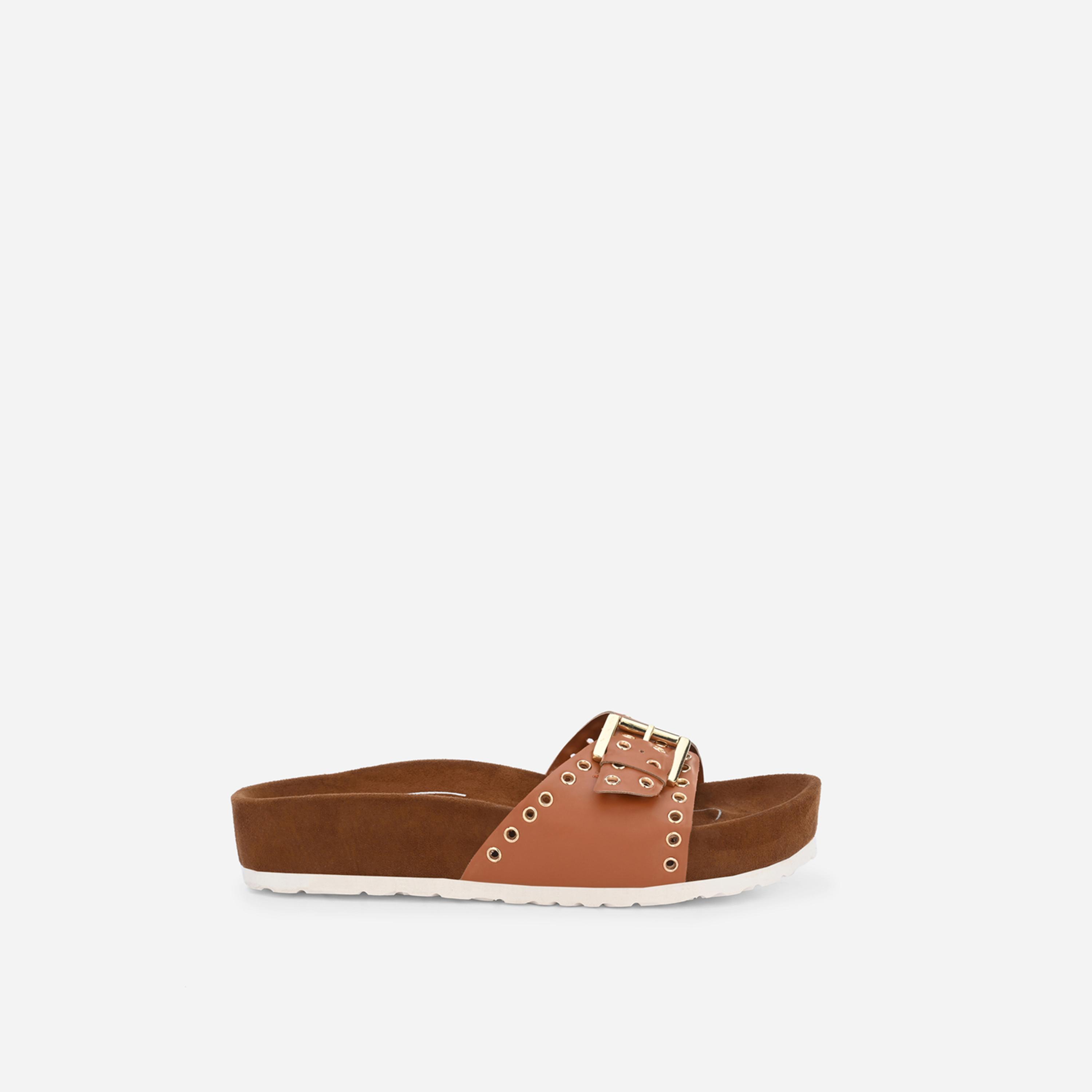 فريش فيت × ستايلي - صندل ميا التقويمي بحزام إبزيم-women-shoes-sandals-flats-image-4