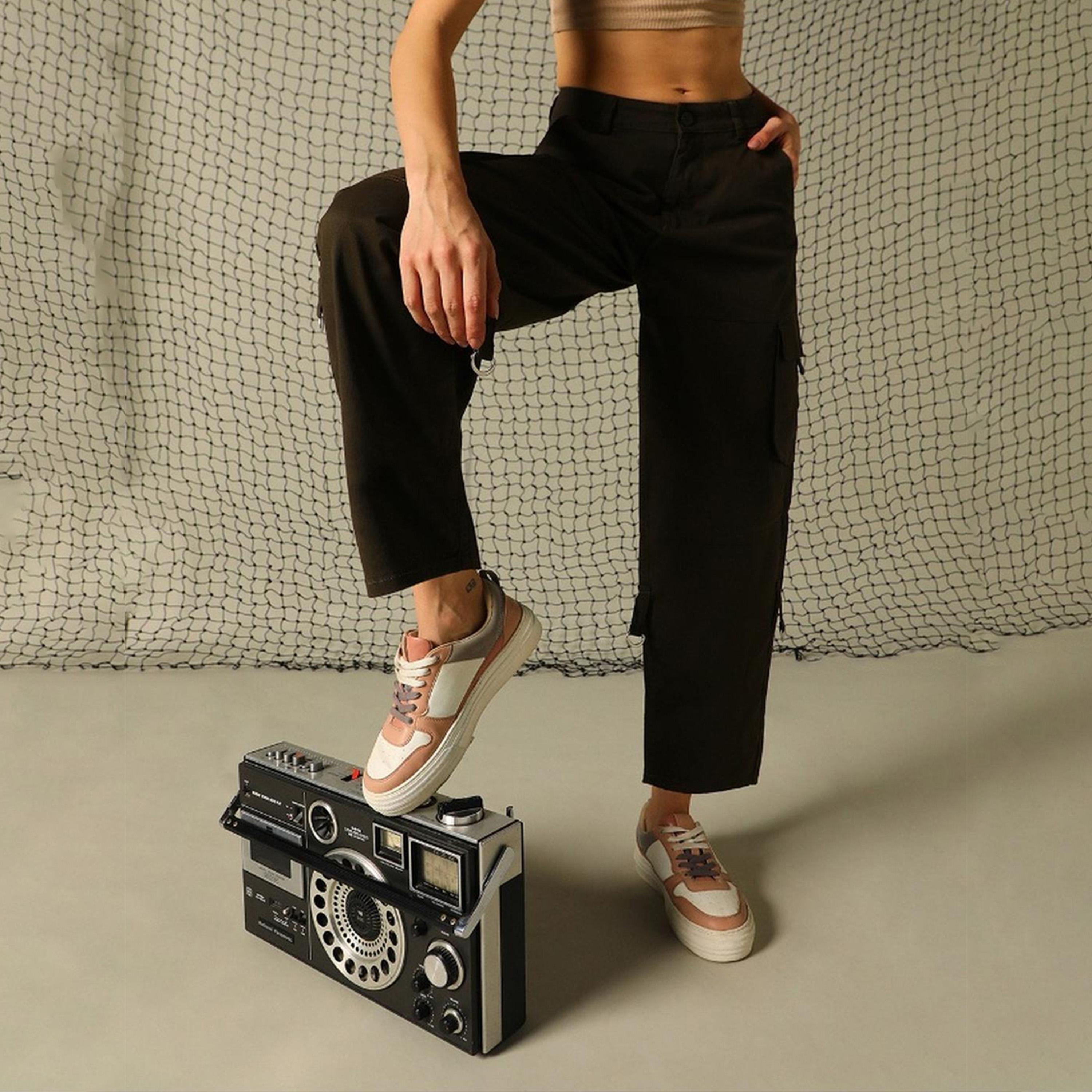 هابر هولم × ستايلي - بنطال نسائي - زيتي داكن-women-clothing-bottoms-trousers-image-2