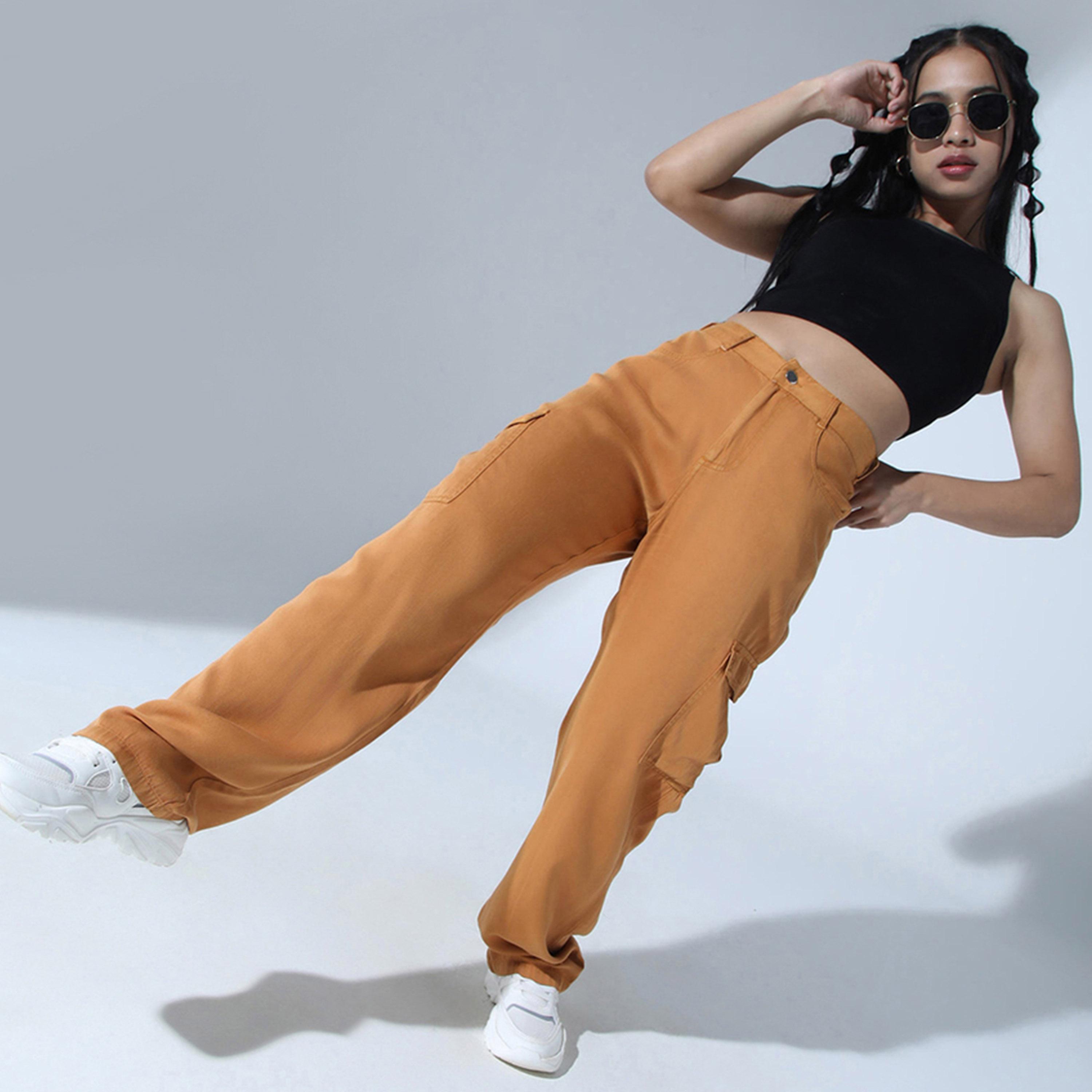 هابر هولم × ستايلي - بنطال بخصر مرتفع وقصة عادية مع جيوب-women-clothing-bottoms-trousers-image-5