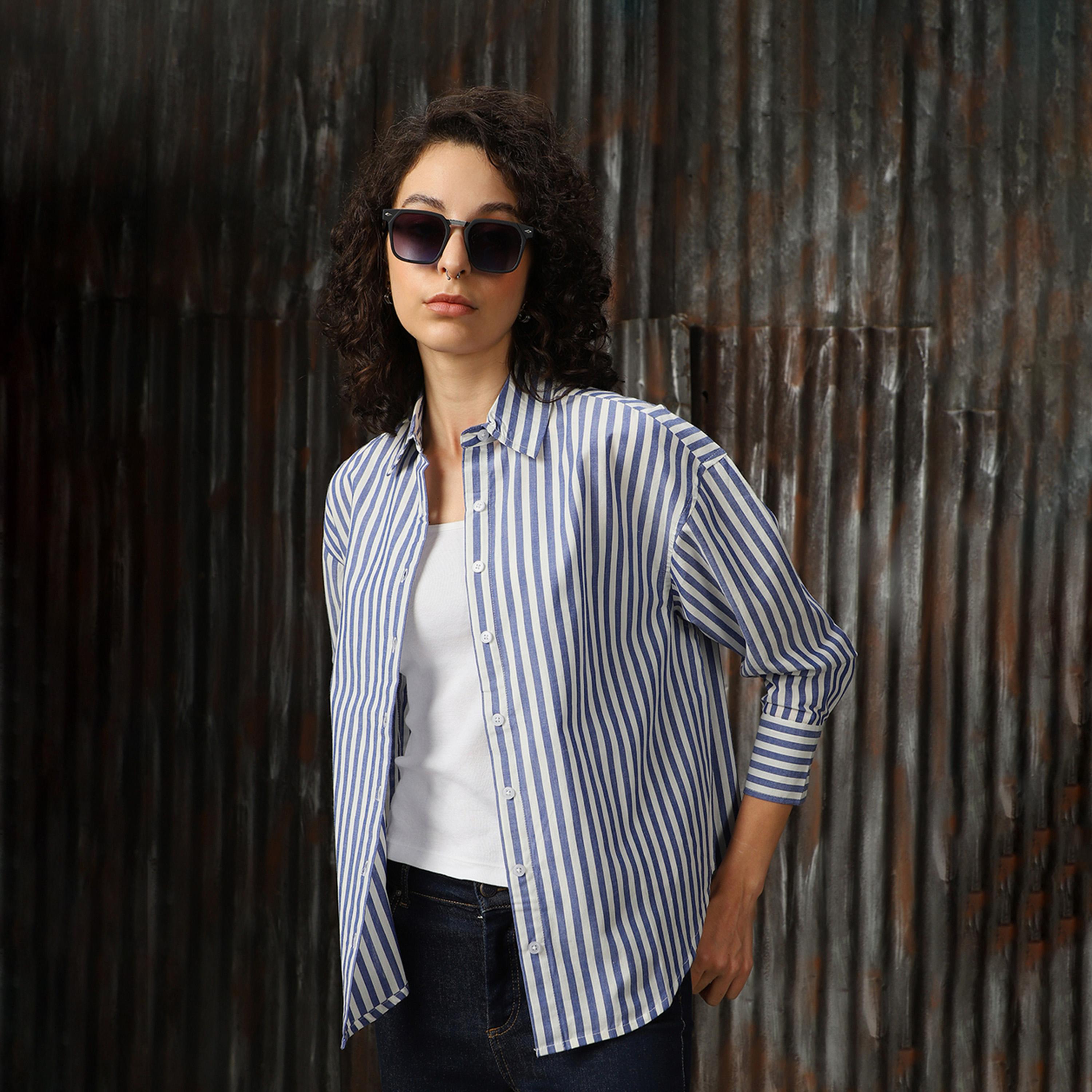 هاي ستار × ستايلي - قميص مخطط بياقة واسعة وأزرار-women-clothing-shirtsandblouses-shirts-image-6