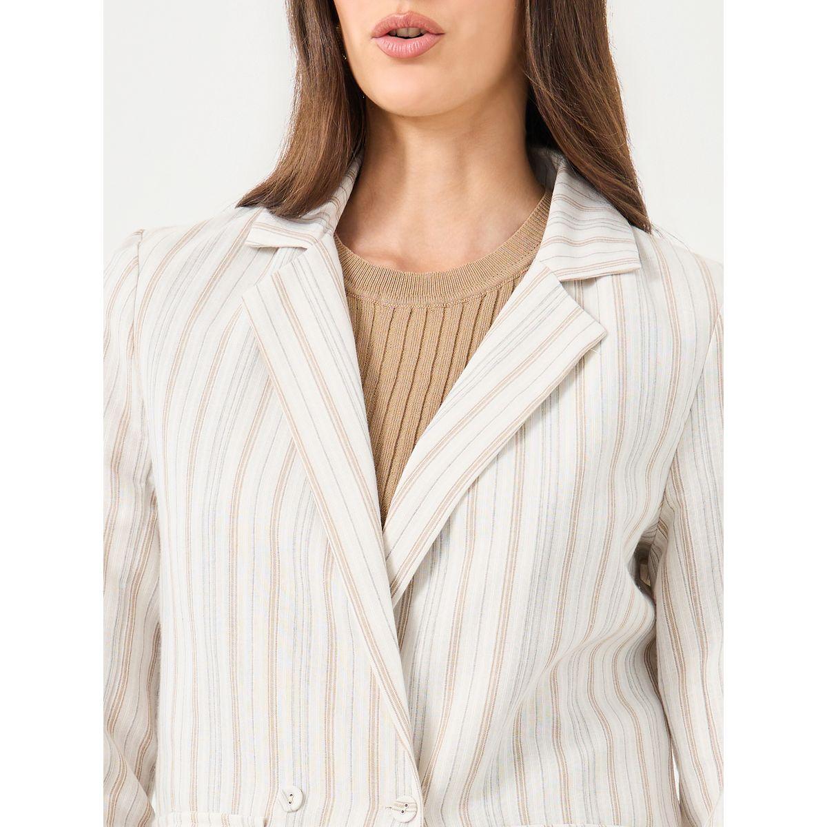 بليزر مخطط بقصة عادية-women-clothing-coatsandjackets-blazers-image-5