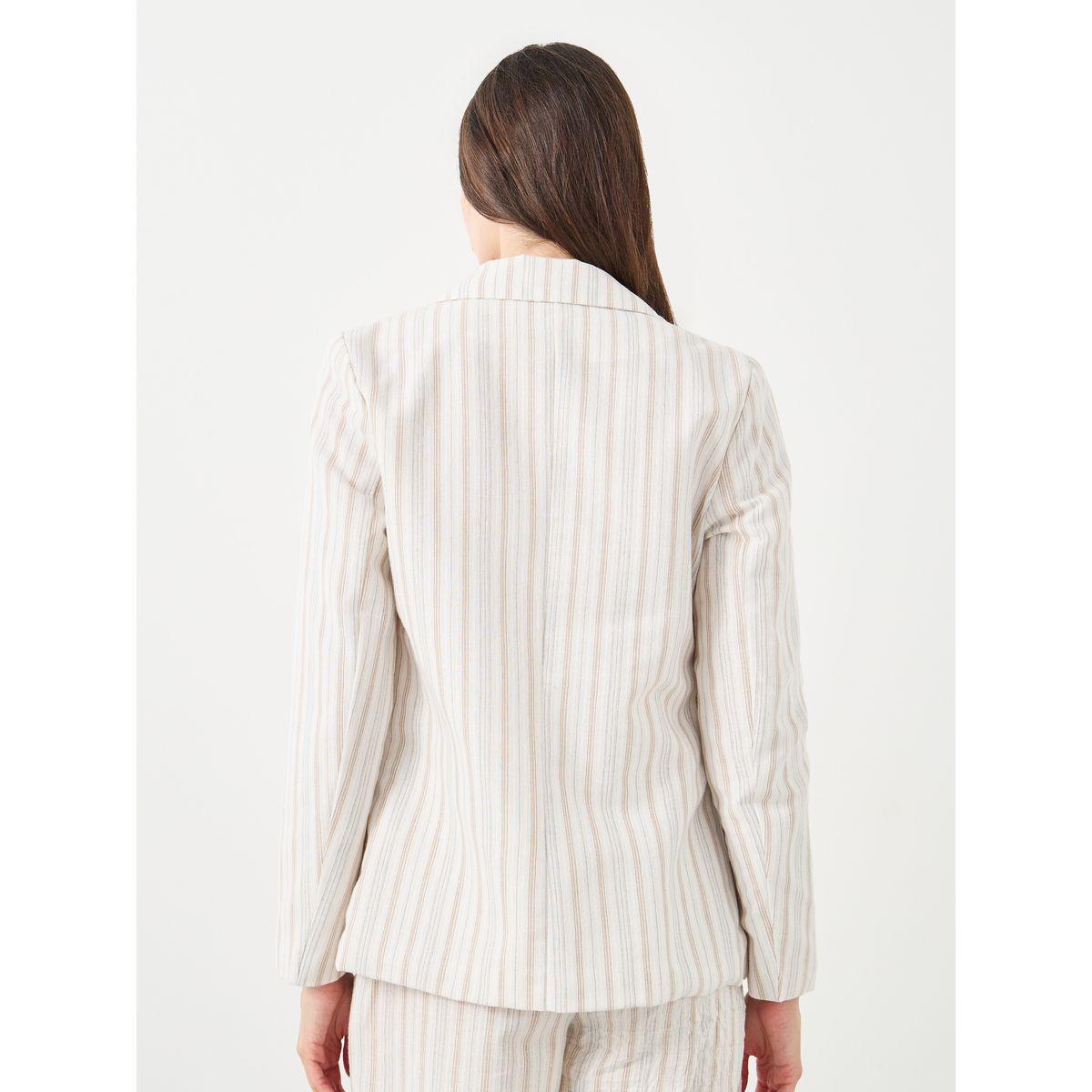 بليزر مخطط بقصة عادية-women-clothing-coatsandjackets-blazers-image-6